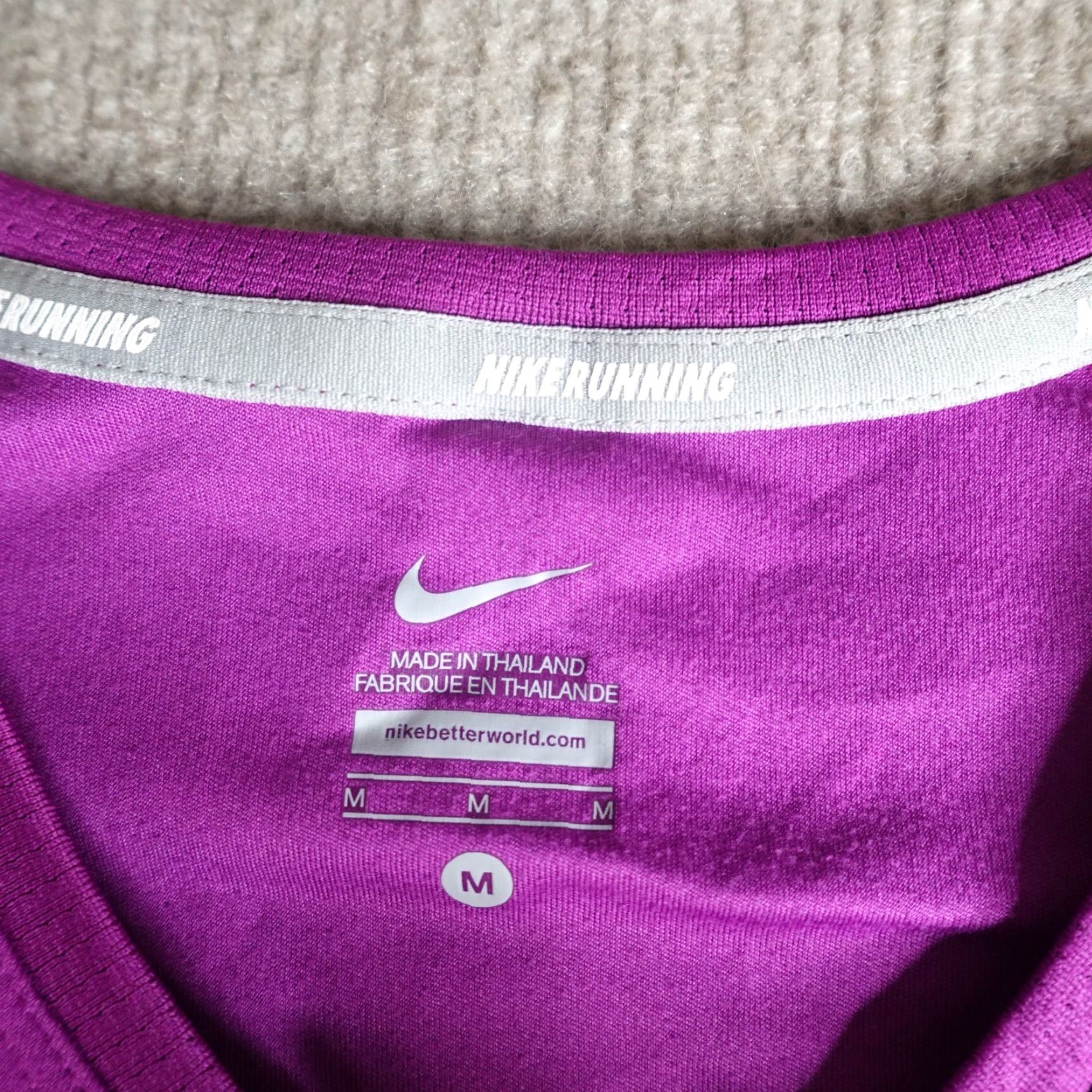 Nike Nike Dri-Fit Shirt Womens Medium Pink Purple Miler 405255-551 Regular Size T-Shirt Nike Elasto... Size M / US 6-8 / IT 42-44 - 3 Thumbnail