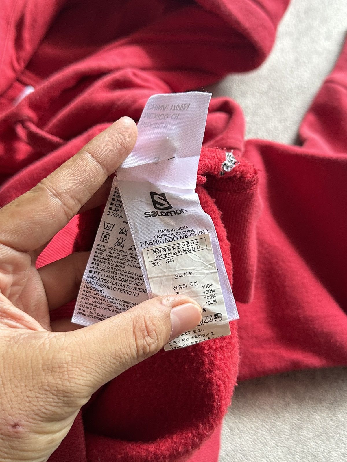 Salomon 2000s Salomon Red Boxy Hoodie Size US S / EU 44-46 / 1 - 7 Thumbnail