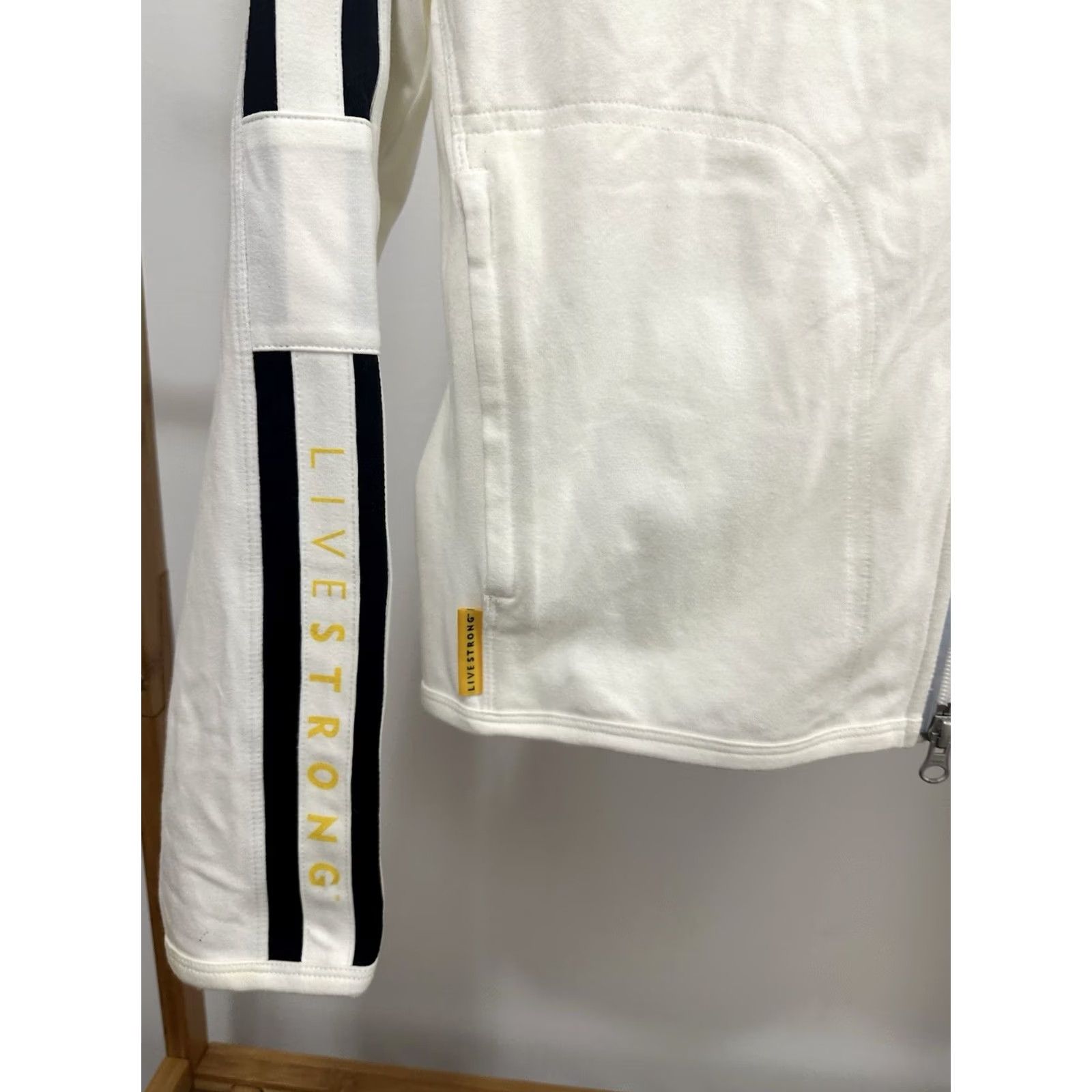 Nike VINTAGE Nike Women's Boxy Cropped Full Zip Livestrong Hooded Jacket Shirt XS? Size M / US 6-8 / IT 42-44 - 6 Thumbnail