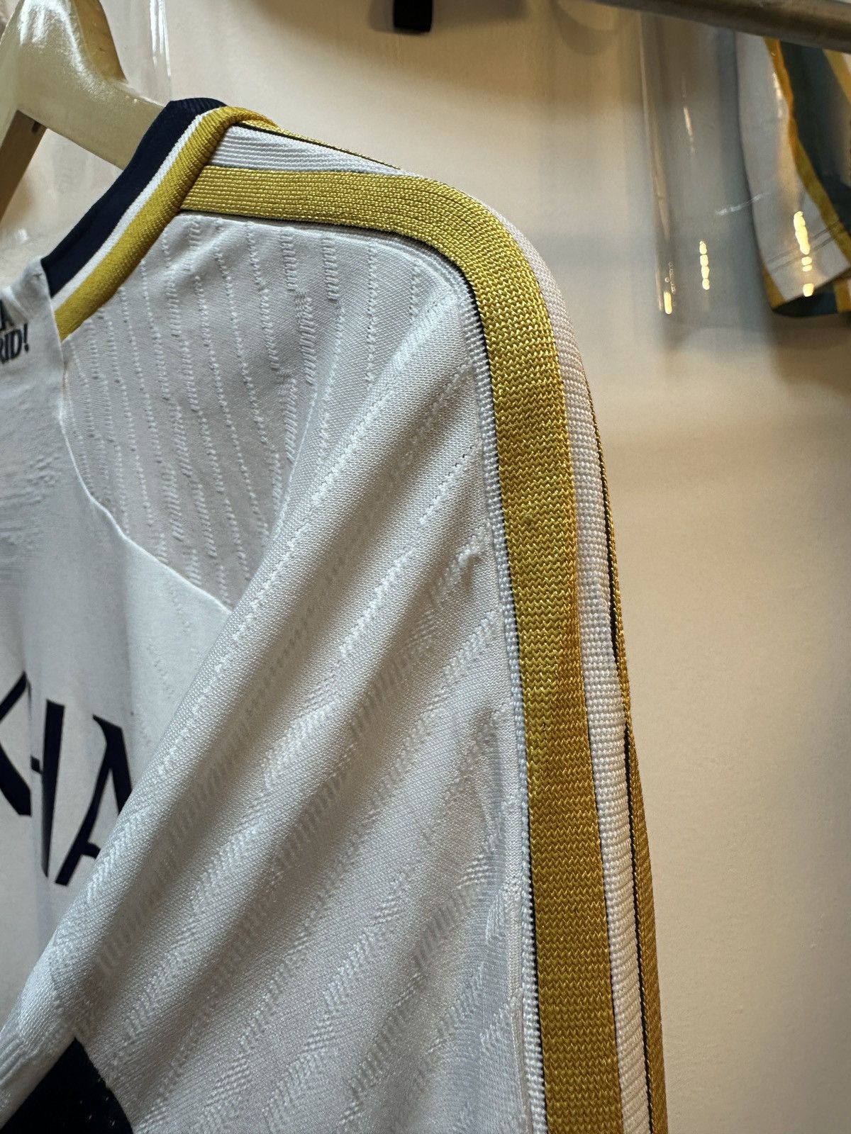 Adidas 2023-2024 RealMadridLongSleevesHomeKitPlayerVersionBECKHAM23 Size US XXL / EU 58 / 5 - 22 Thumbnail