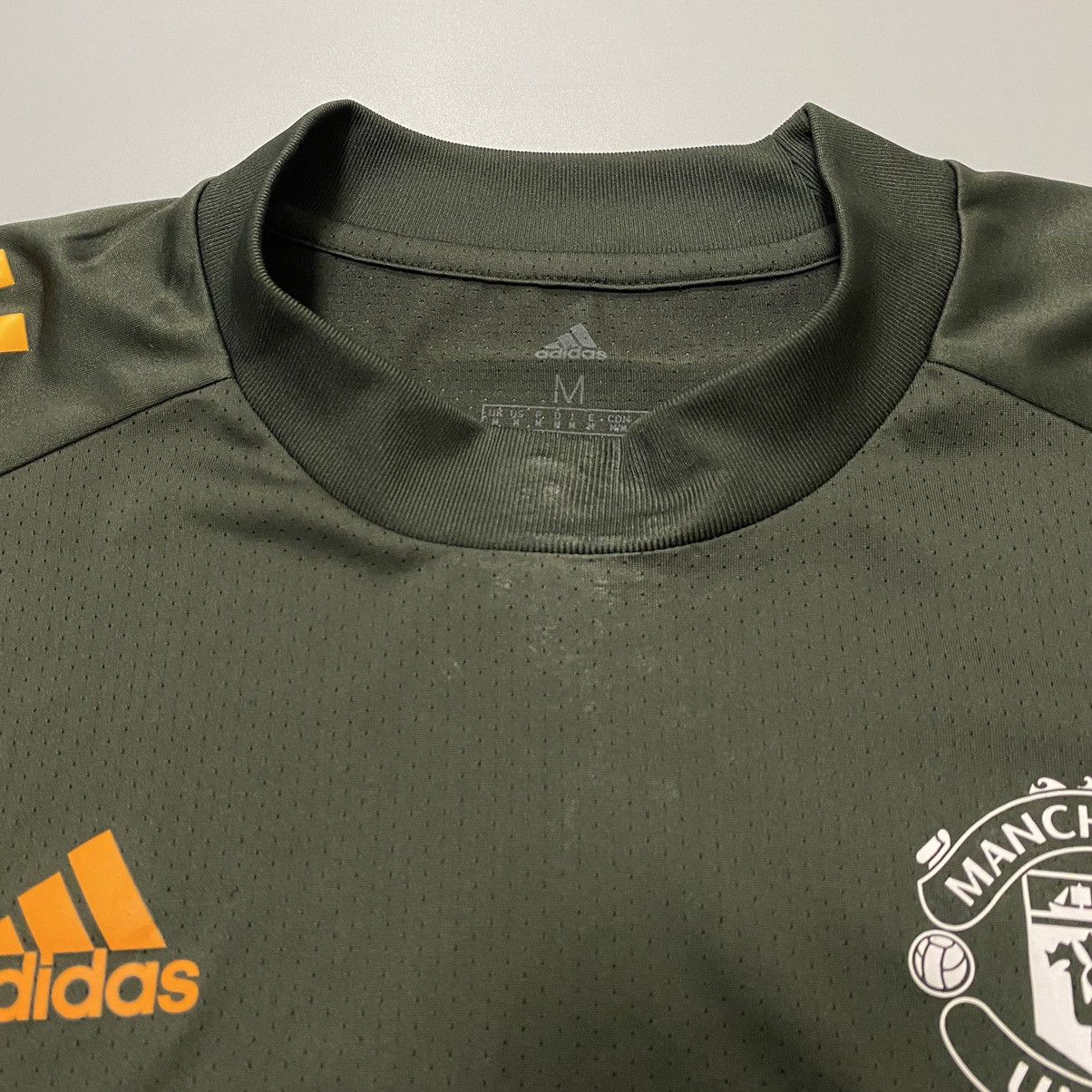 Adidas Manchester United Training Jersey 2020 Size M Football Size US M / EU 48-50 / 2 - 5 Thumbnail