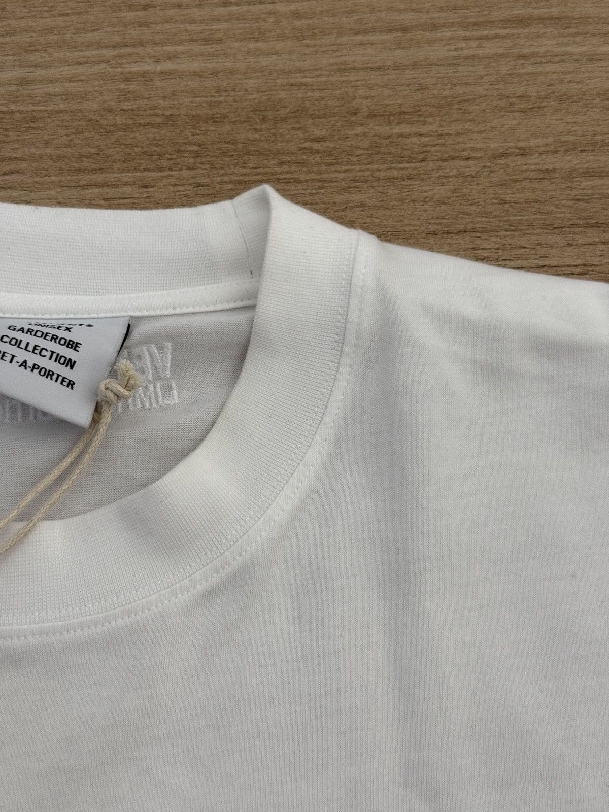 Vetements Vetements HOTTER THAN YOUR EX T-Shirt Size US M / EU 48-50 / 2 - 5 Thumbnail