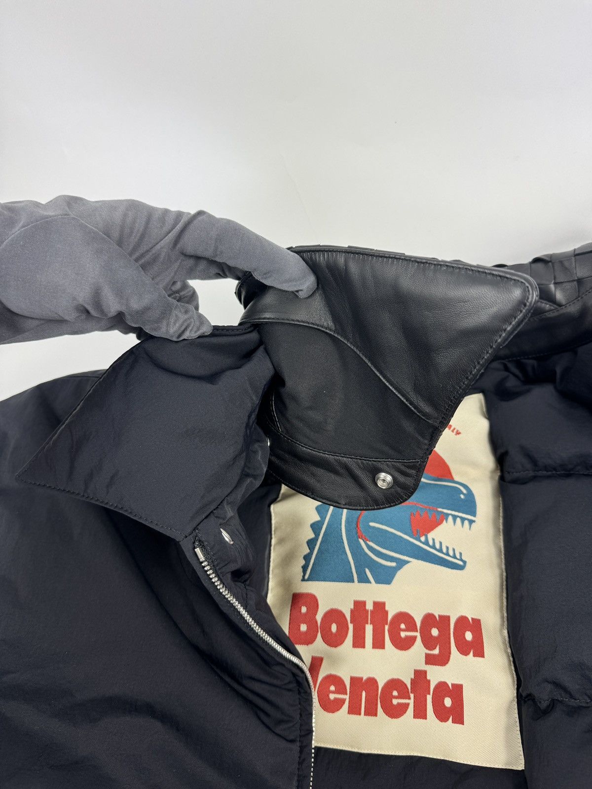 Bottega Veneta OVERSIZED TECH NYLON PUFFER JACKET WITH REMOVABLE COLLAR Size L / US 10 / IT 46 - 6 Thumbnail