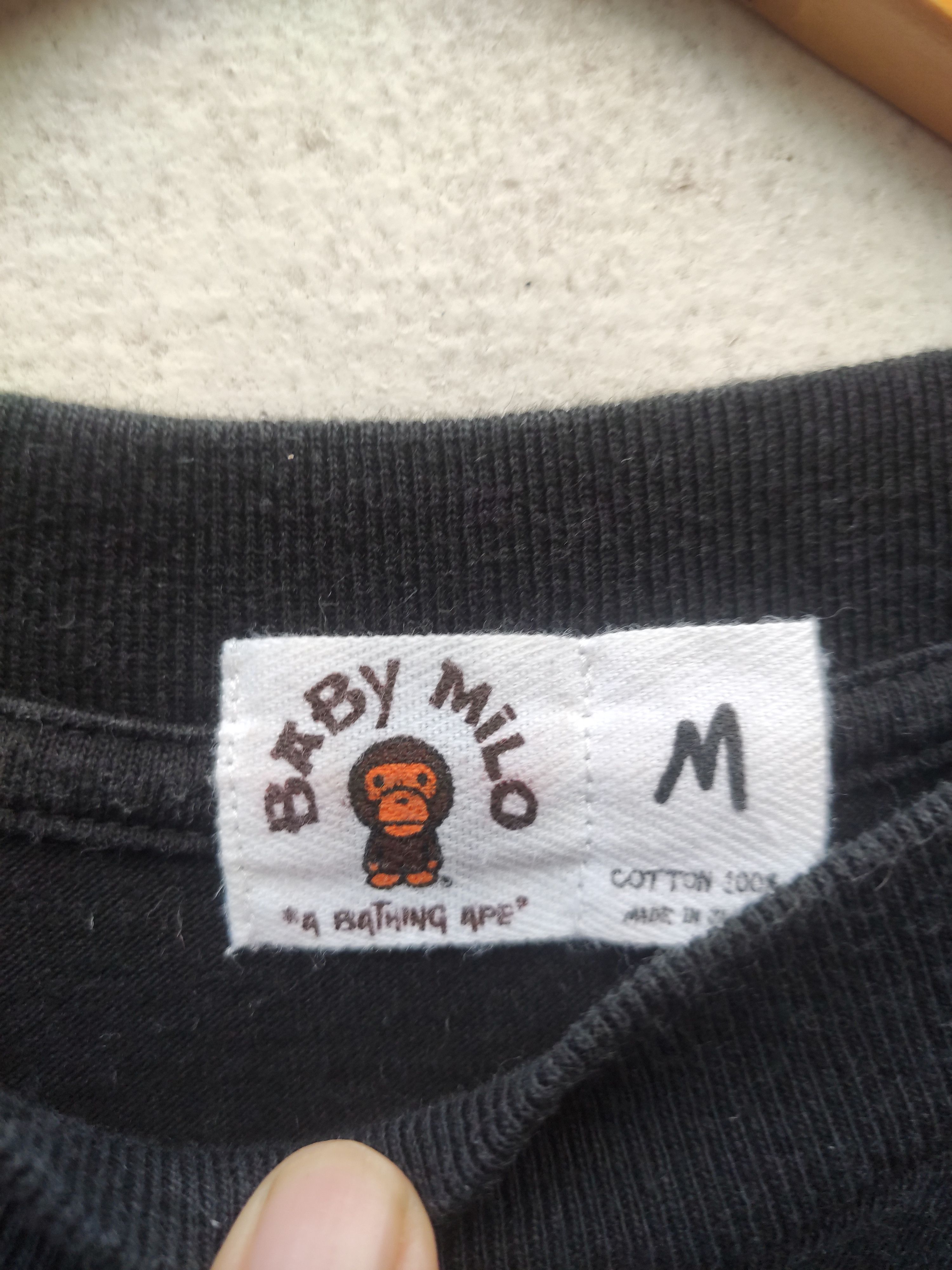 Bape A Bathing Ape t shirt Baby milo Size US M / EU 48-50 / 2 - 5 Thumbnail