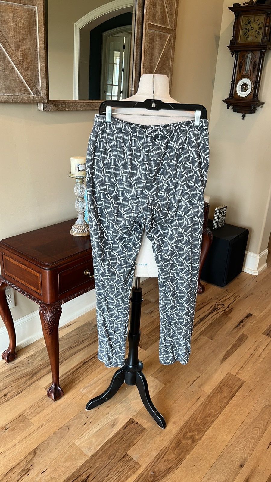 Croft & Barrow Cotton Pajama Pants Football Drawstring Size US 34 / EU 50 - 4 Thumbnail