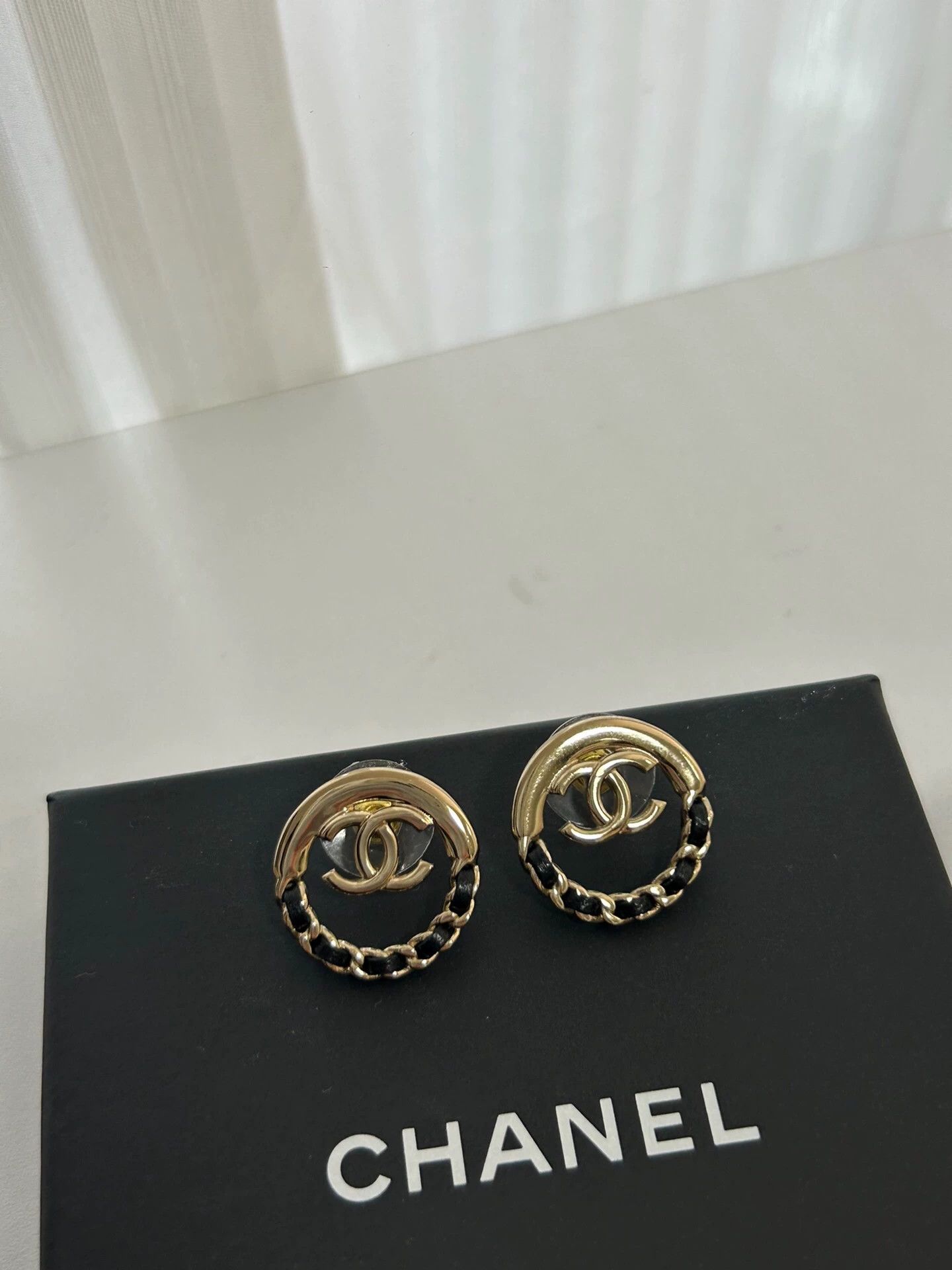 Chanel Chanel 24V Circle Leather Chain Logo Earrings Size ONE SIZE - 1 Thumbnail