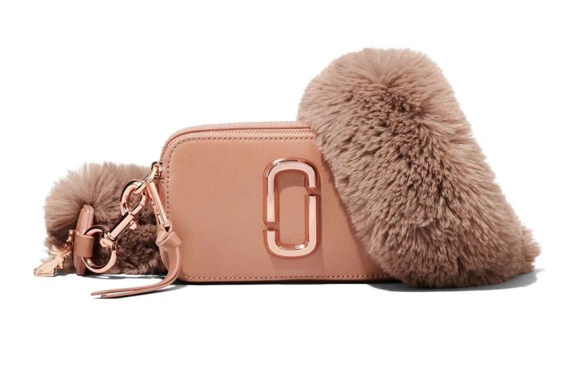 Marc Jacobs Marc Jacobs Snapshot Fur Strap Bag Sunkissed Pink NWT Size ONE SIZE - 3 Thumbnail