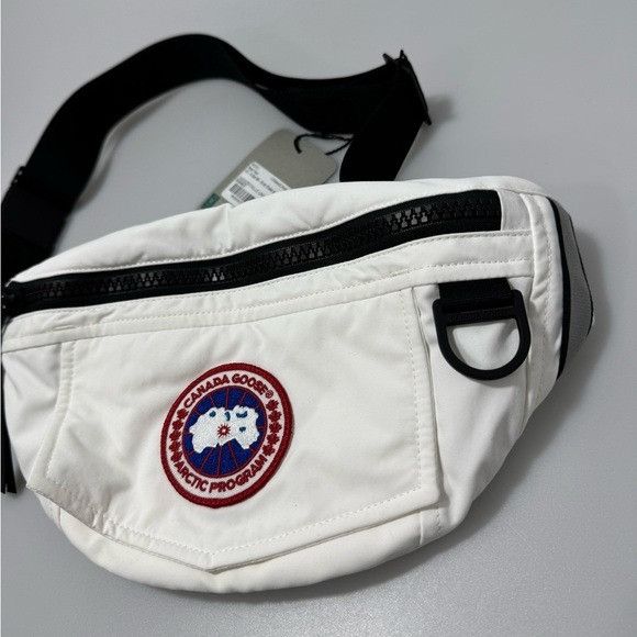 Canada Goose Canada Goose White Waist Belt Bag Crossbody Size ONE SIZE - 3 Thumbnail