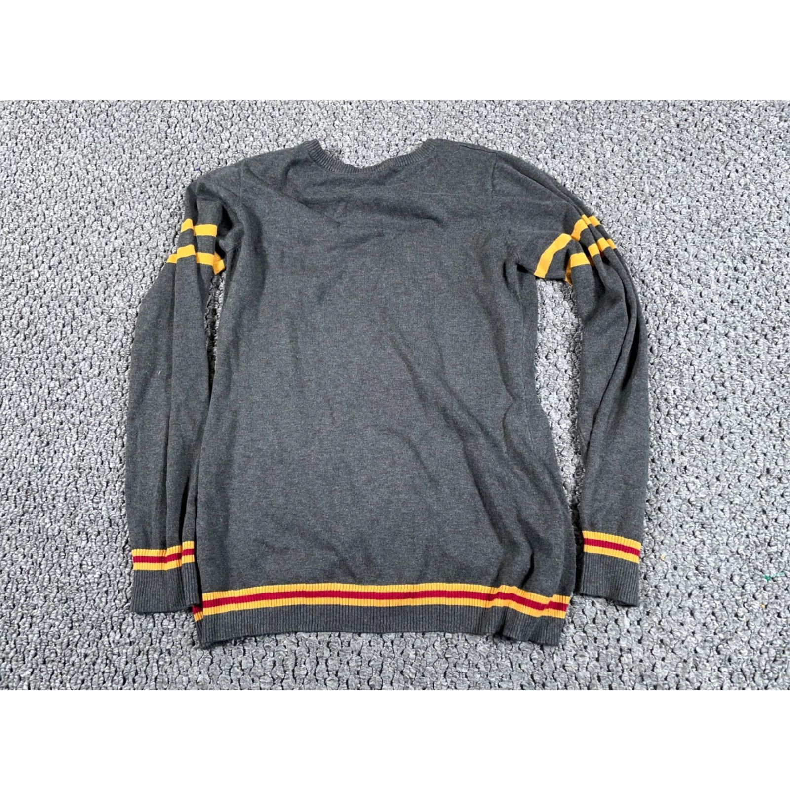 Vintage Harry Potter Gryffindor Varsity Cardigan Women's XL Gray Sweater Crest Patch Size XL / US 12-14 / IT 48-50 - 2 Thumbnail