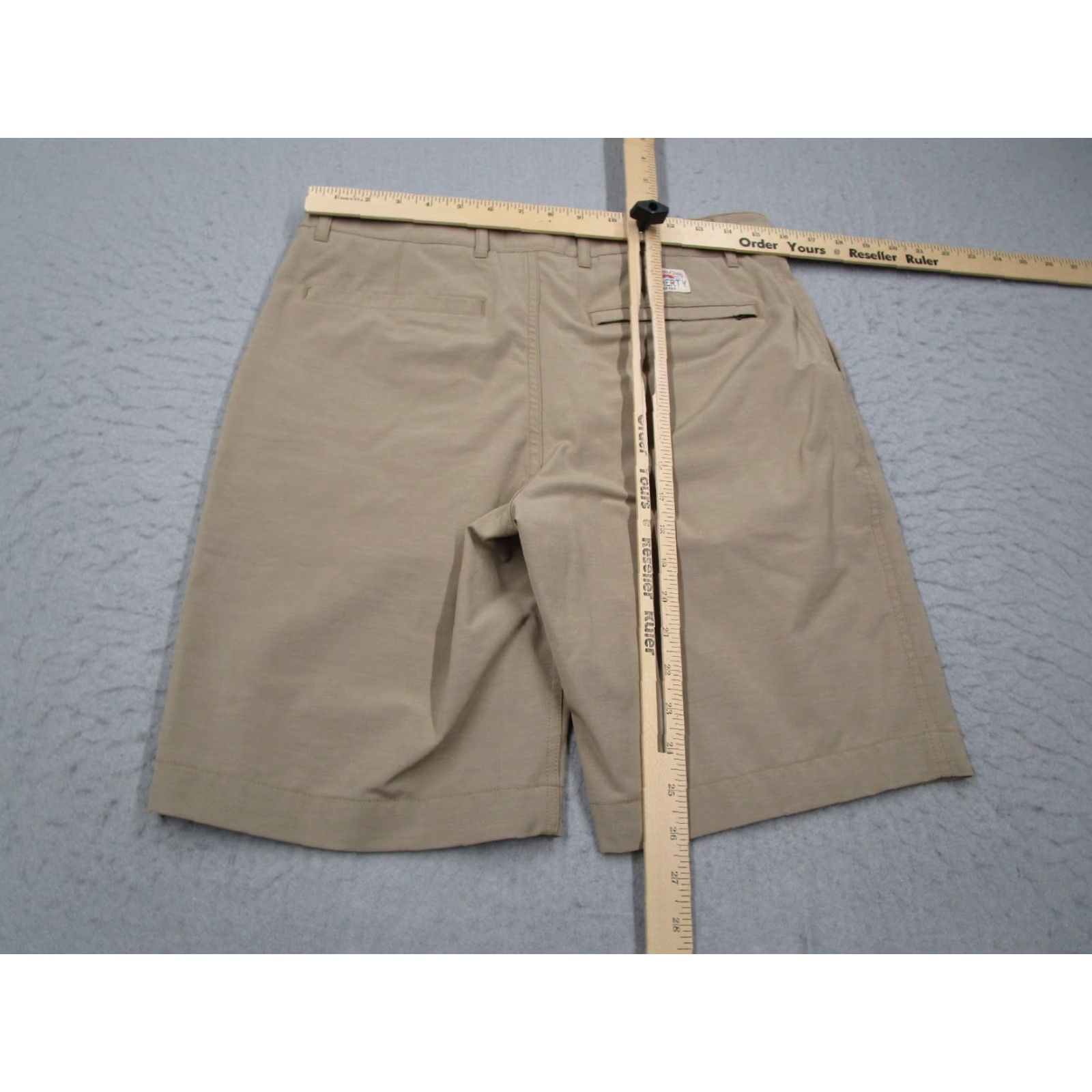 Faherty Faherty All Day Shorts Mens 30 Beige 9" Casual Hybrid Beach Travel Walk Golf Size US 30 / EU 46 - 5 Thumbnail
