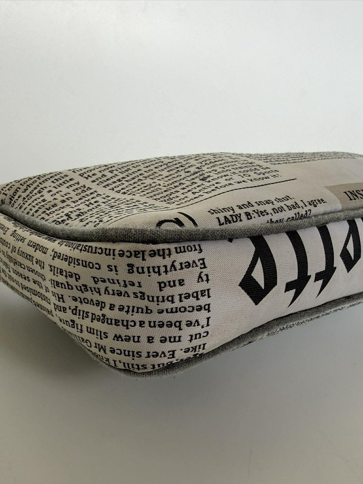 John Galliano John Galliano Newspaper Print Handbag Size ONE SIZE - 8 Thumbnail