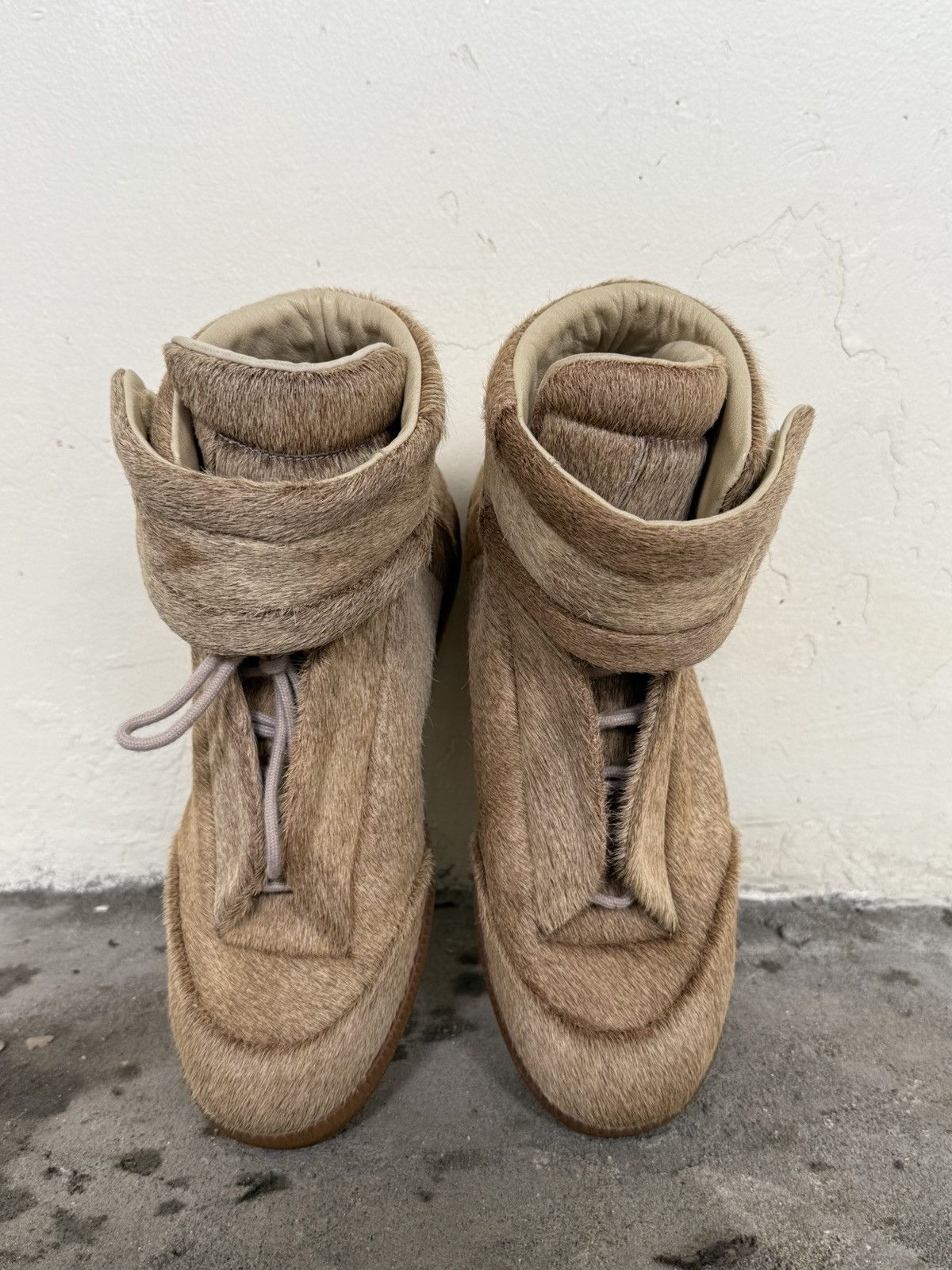 Maison Margiela Rare Maison Margiela Future yeezus High Sneaker Fur Size US 9 / EU 42 - 3 Thumbnail