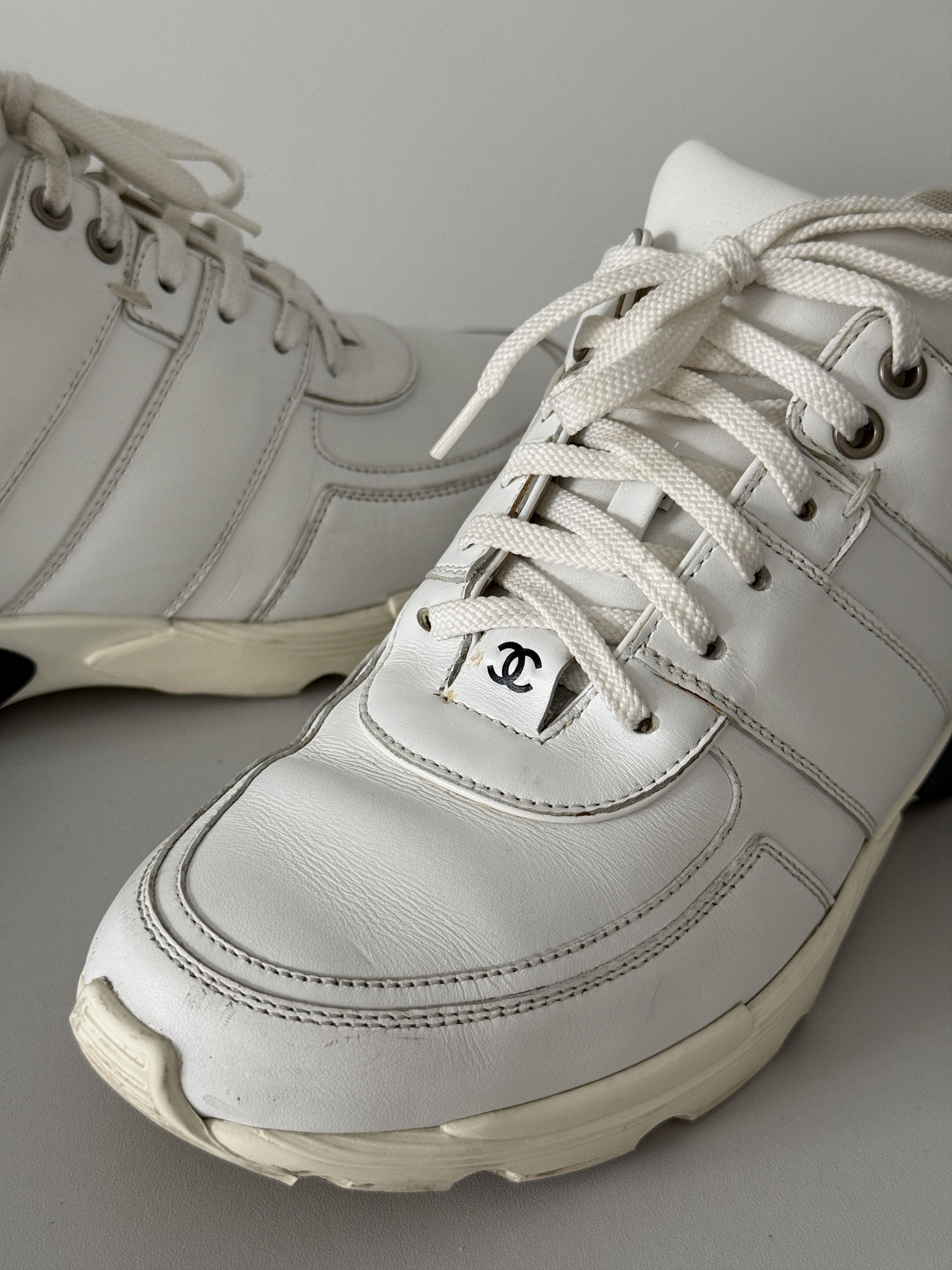 Chanel Chanel White Runner Trainer Sneaker Size US 8 / IT 38 - 6 Thumbnail