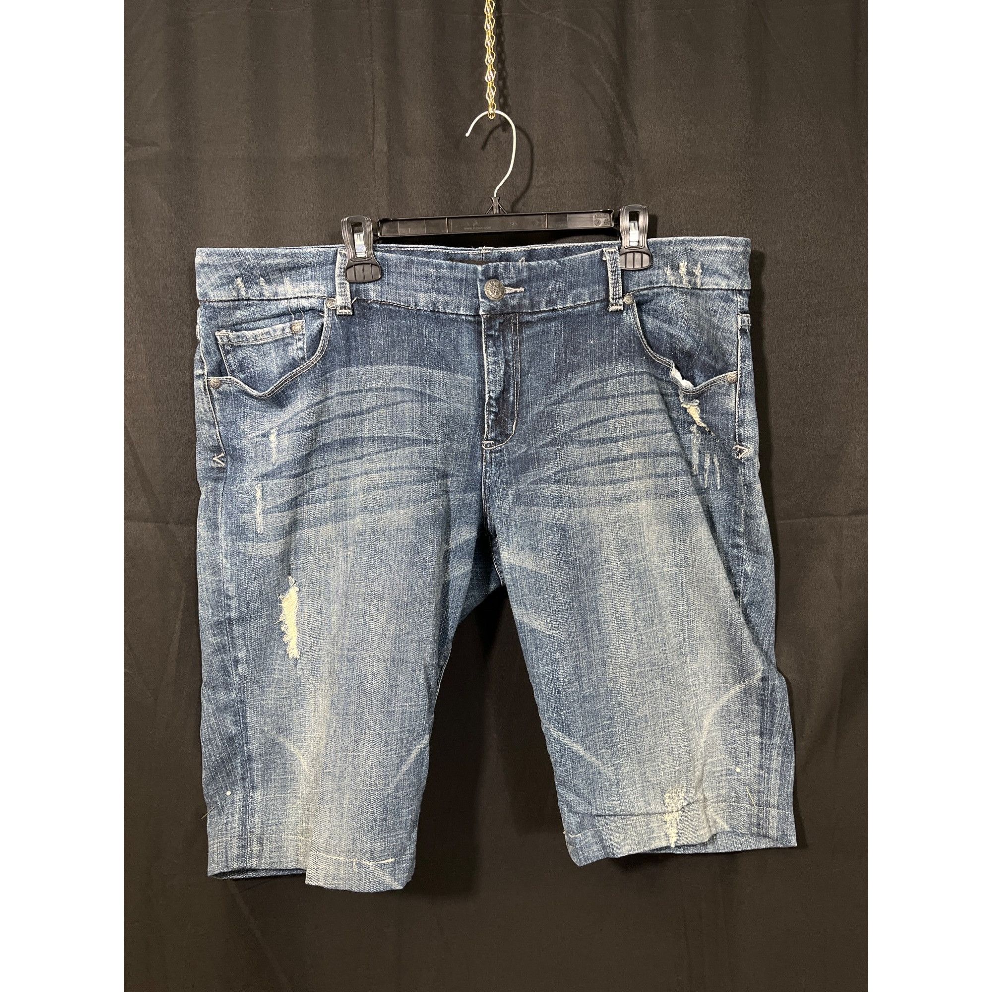 7 For All Mankind 7 For All Mankind SKU 7571 Womens Distressed Blue Denim Jean Size 22" - 1 Thumbnail