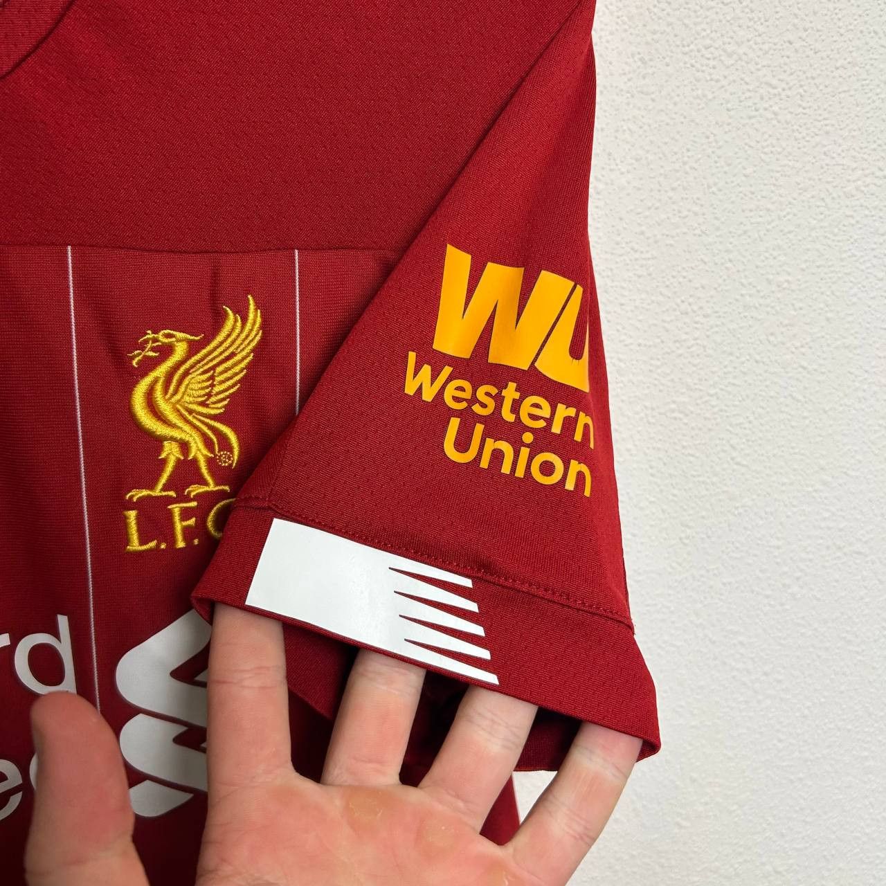 New Balance New Balance Liverpool 2019 home red soccer jersey Size US S / EU 44-46 / 1 - 6 Thumbnail