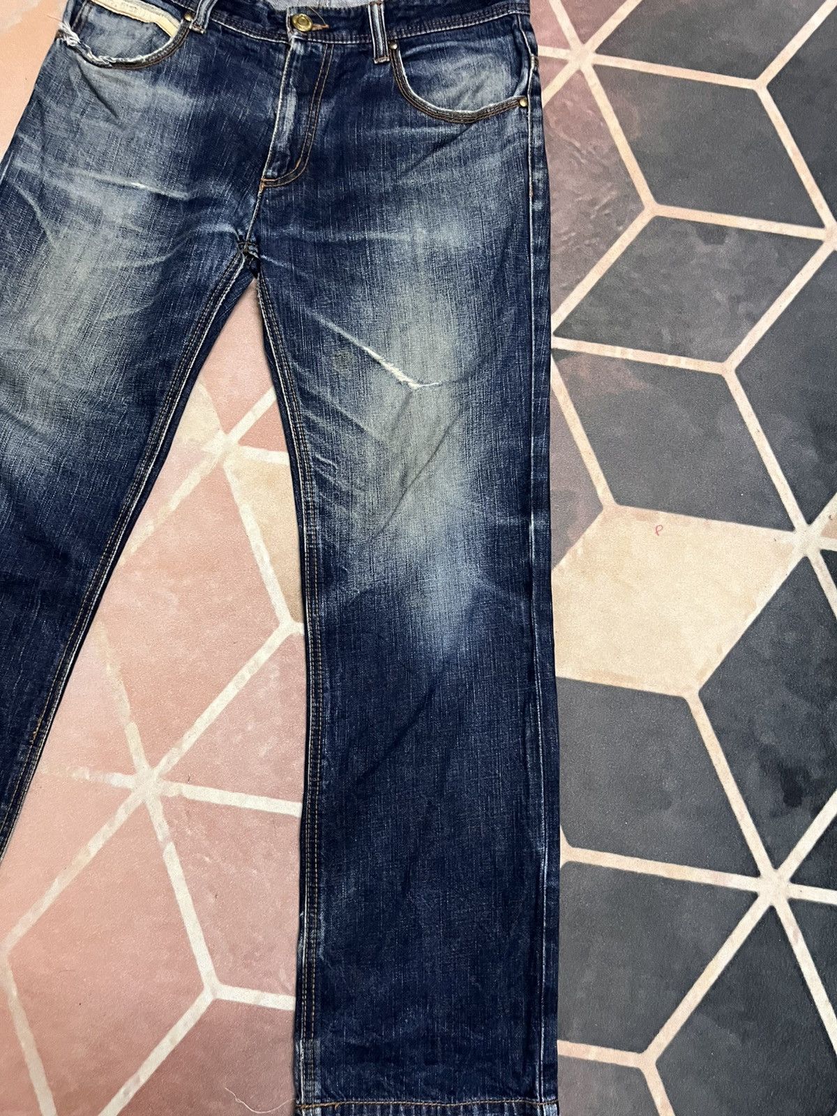 Japanese Brand Evil Number Japan union made distressed big e type fabric Size US 33 - 4 Thumbnail