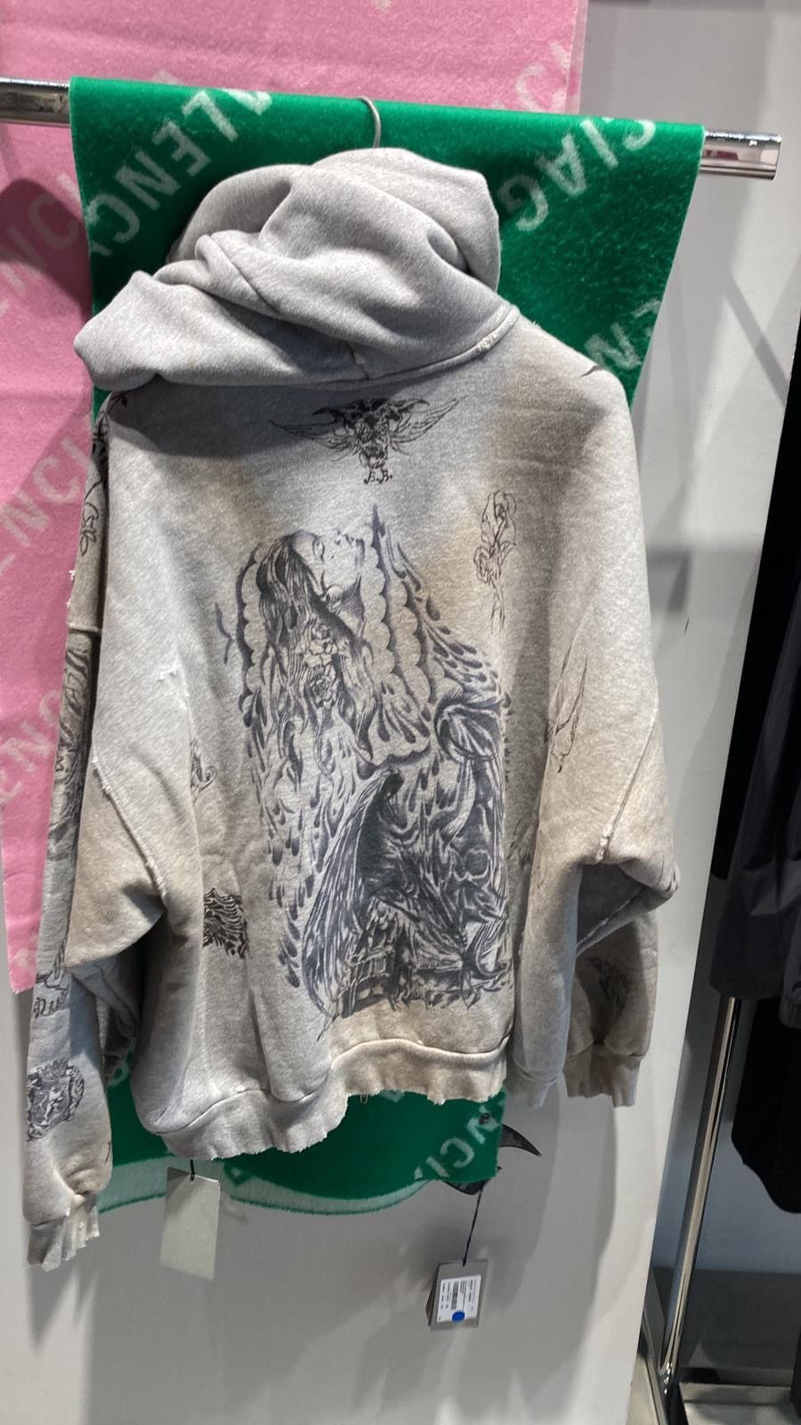 Balenciaga o1srvl11e0725 Medium Fit Zip-Up Hoodie in Heather Grey/Black Size US S / EU 44-46 / 1 - 3 Thumbnail