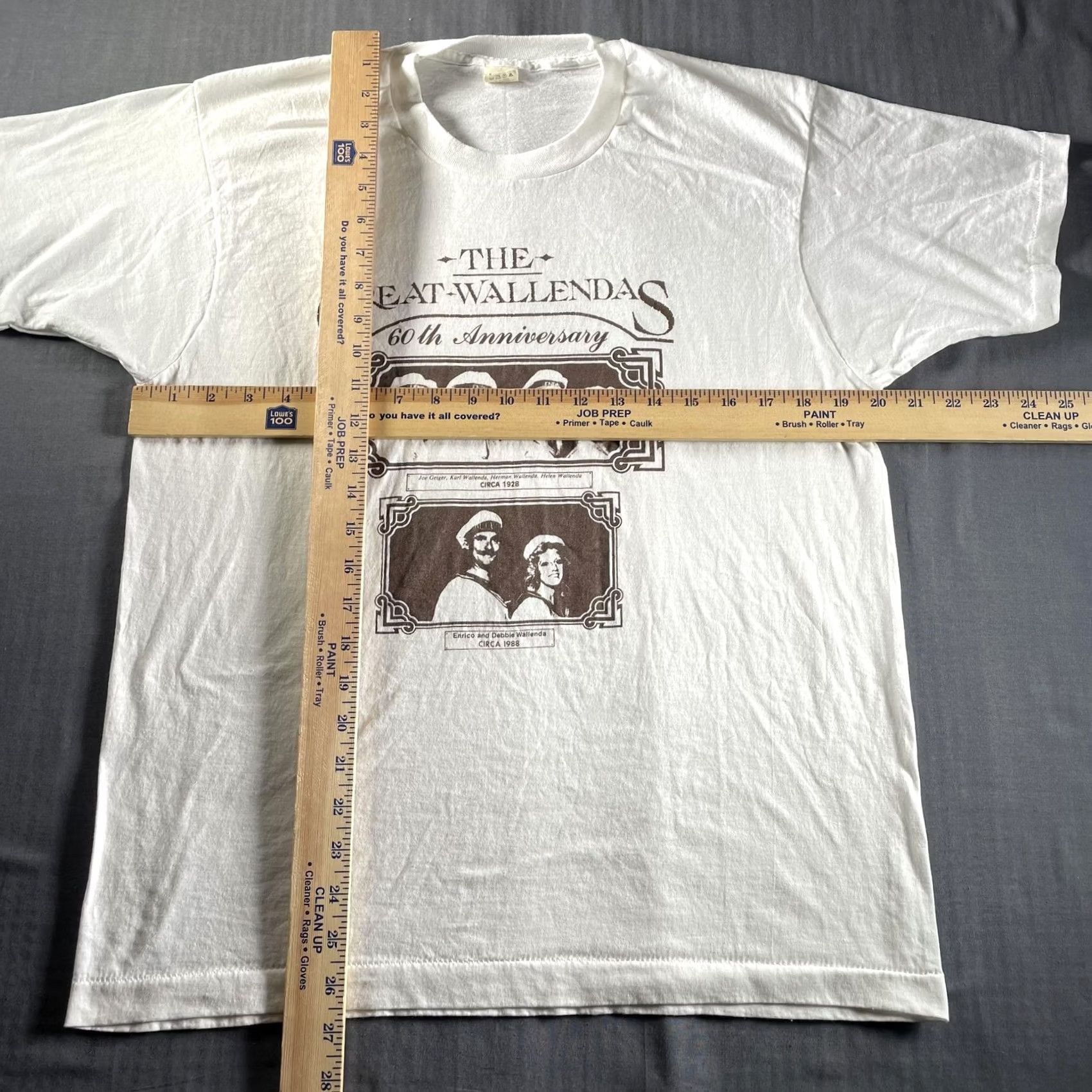 Vintage VINTAGE Great Wallendas Shirt Mens Large White 60th Anniversary Made USA 80s Screen Stars Size US L / EU 52-54 / 3 - 6 Thumbnail