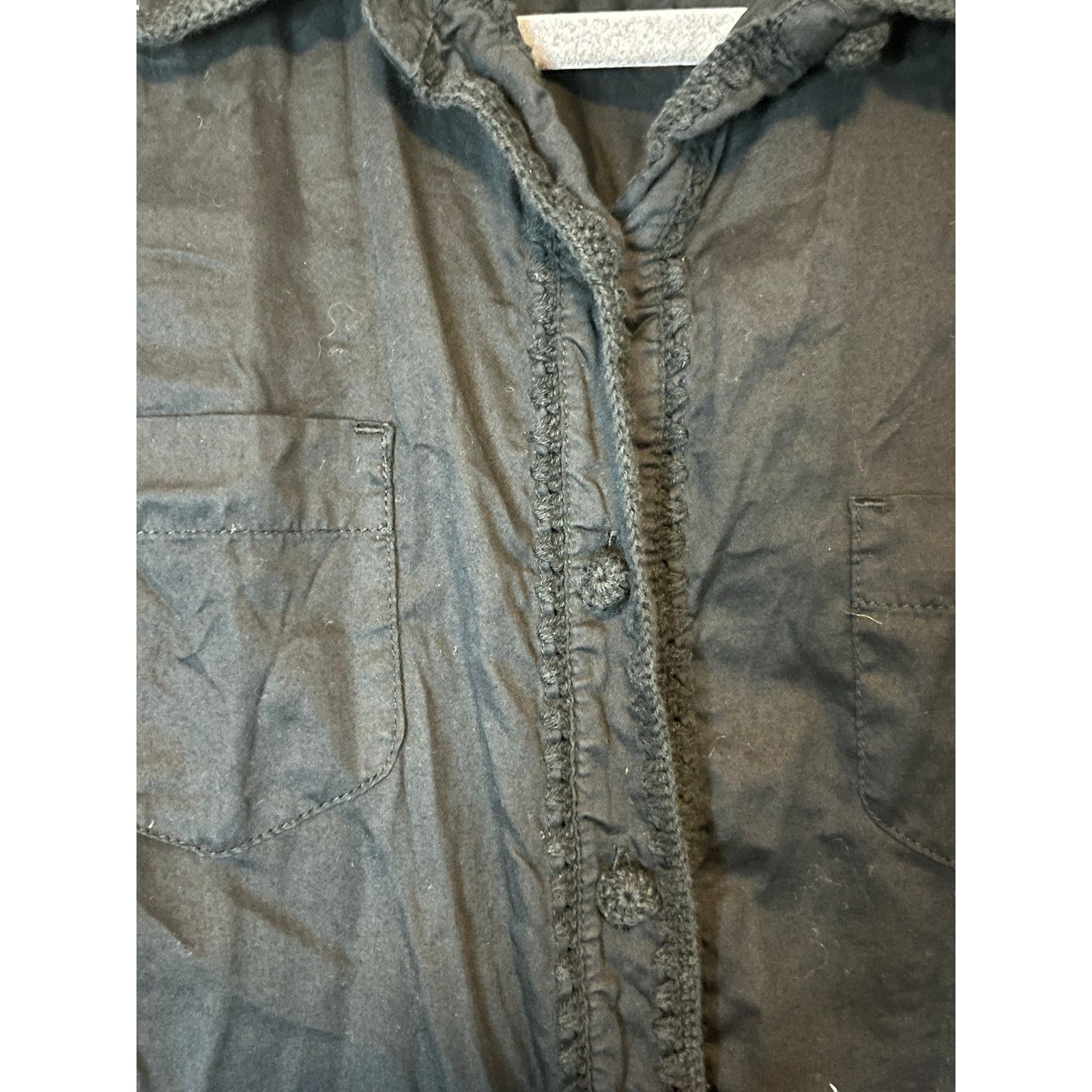 J. Jill J Jill Short Sleeve Button front Shirt crochet details M Size M / US 6-8 / IT 42-44 - 7 Thumbnail