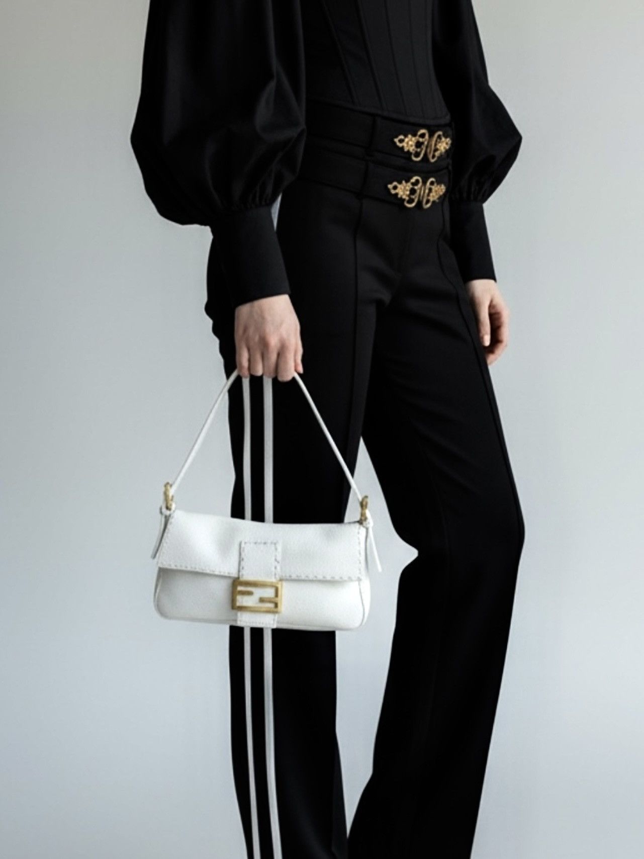 Fendi Fendi Selleria White Grained Leather Baguette Bag Size ONE SIZE - 4 Thumbnail