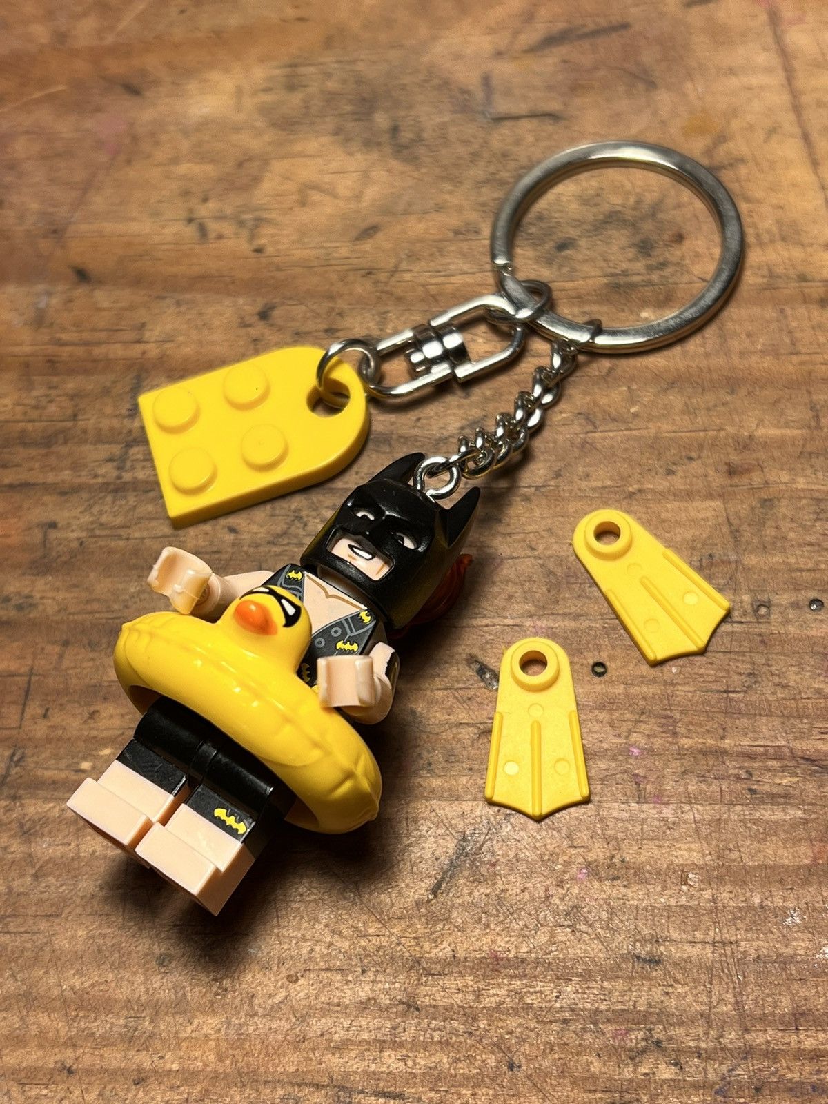 Anime × DC Comics × Marvel Comics Batman Spider Man Noir minifigure keychain keyring Size ONE SIZE - 9 Thumbnail