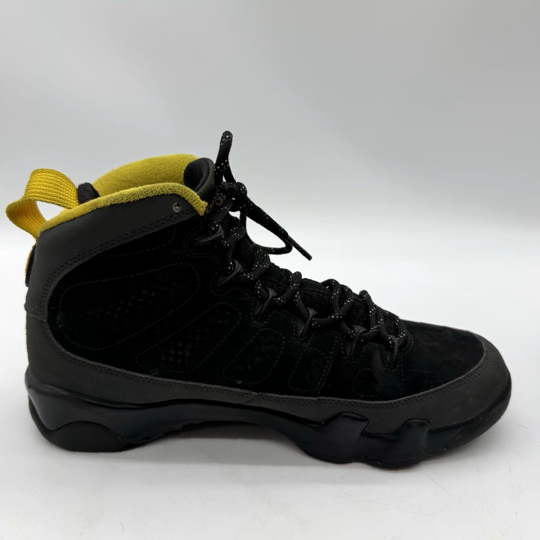 Jordan Brand Nike Air Jordan 9 Retro Black CT8019-070 Men’s 8 Sneaker Mid Top Retro 2021 Jordan 9 Retro Black Mens Size US 8 / EU 41 - 7 Thumbnail