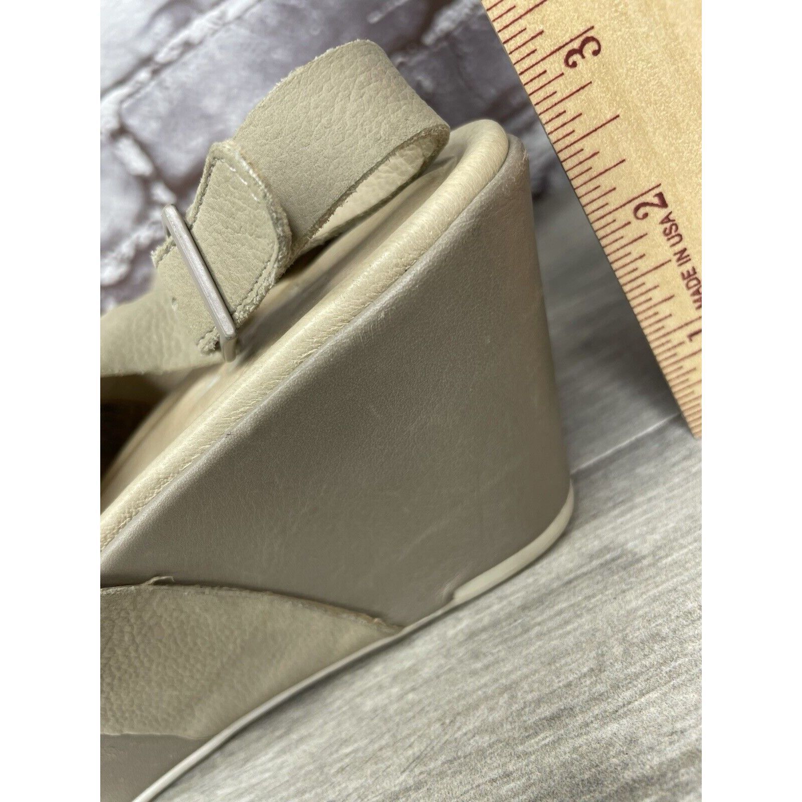 TSUBO TSUBO Taupe Soft Leather Patent Open Toe Strap Wedge Sandals Size US 8.5 / IT 38.5 - 17 Thumbnail