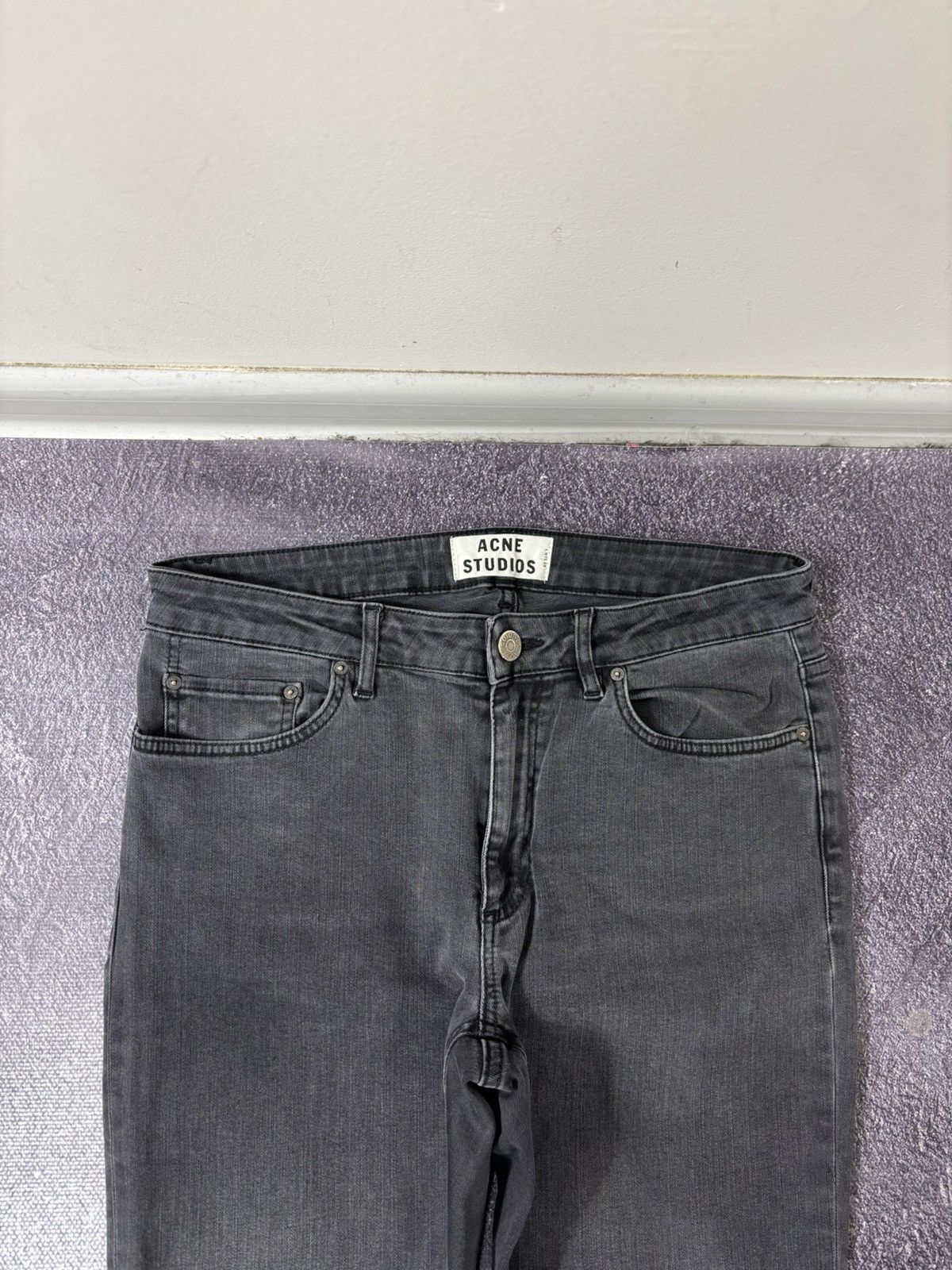 Acne Studios Acne Studios Skin 5 Used Black Women’s Mid Rise Slim Jeans Size 30" / US 8 / IT 44 - 5 Thumbnail