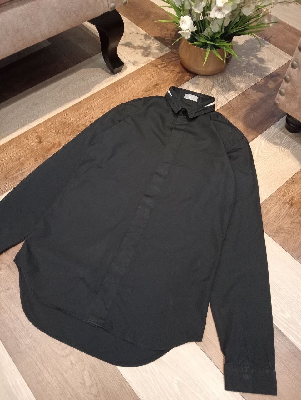 Dior LUXURY DIOR BLACK L/S SHIRT SIZE 37 Size US S / EU 44-46 / 1 - 2 Thumbnail