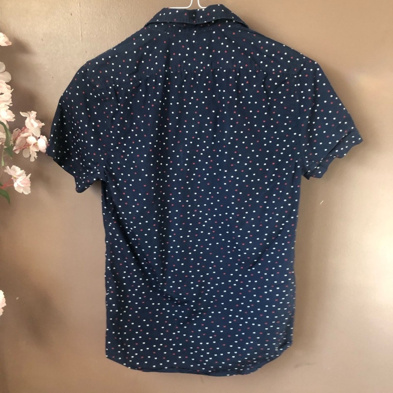 Express Express button down shirt red and white stars Size US XS / EU 42 / 0 - 6 Thumbnail