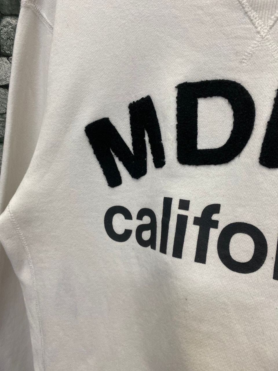 Modern Amusement Vintage Modern Amusement California Streetwear Sweatshirt Size US L / EU 52-54 / 3 - 5 Thumbnail