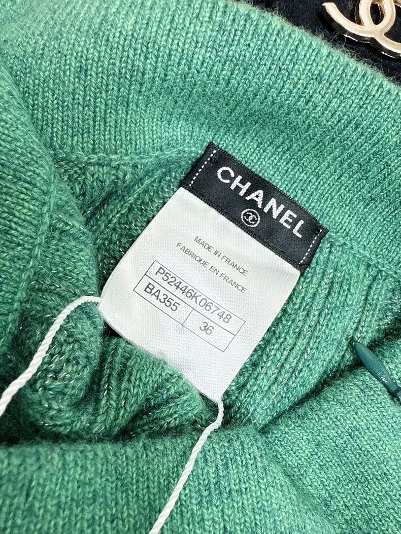 Chanel Chanel Green and silver silk cashmere knitted skirt Size 24" / US 00 / IT 34 - 6 Thumbnail