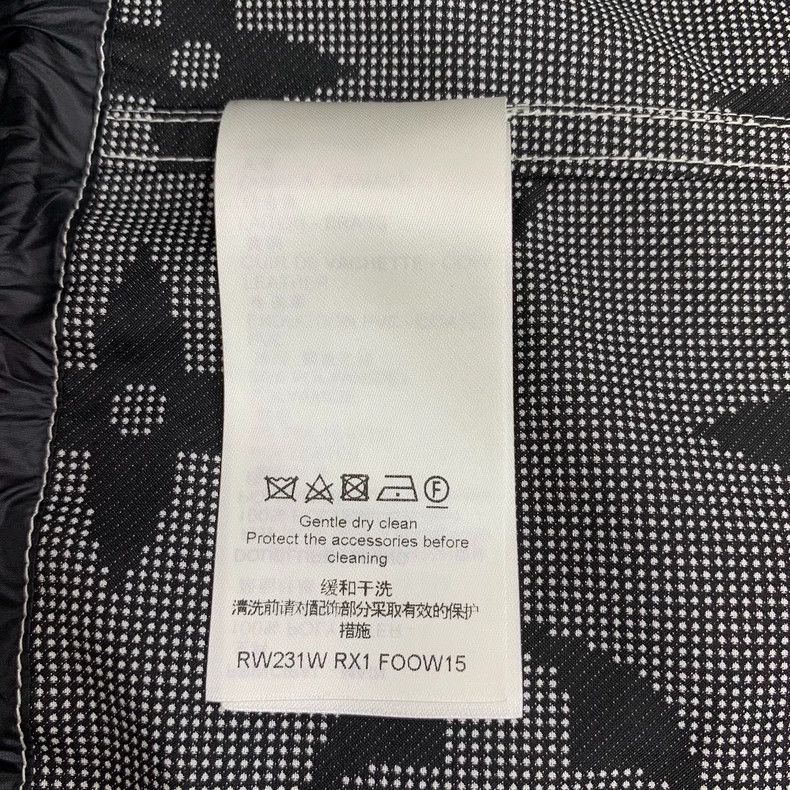 Louis Vuitton Louis Vuitton 23 grey logo full print hooded long sleeve z Size XXS / US 00 / IT 34 - 7 Thumbnail