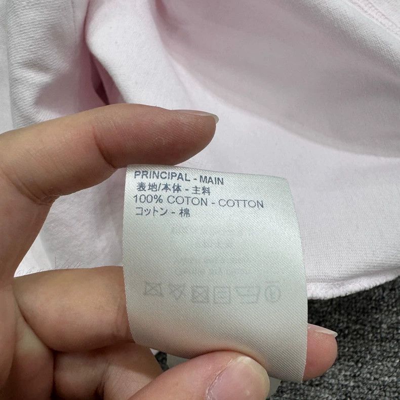 Louis Vuitton Louis Vuitton Pink Pocket Short Sleeve Size US S / EU 44-46 / 1 - 4 Thumbnail