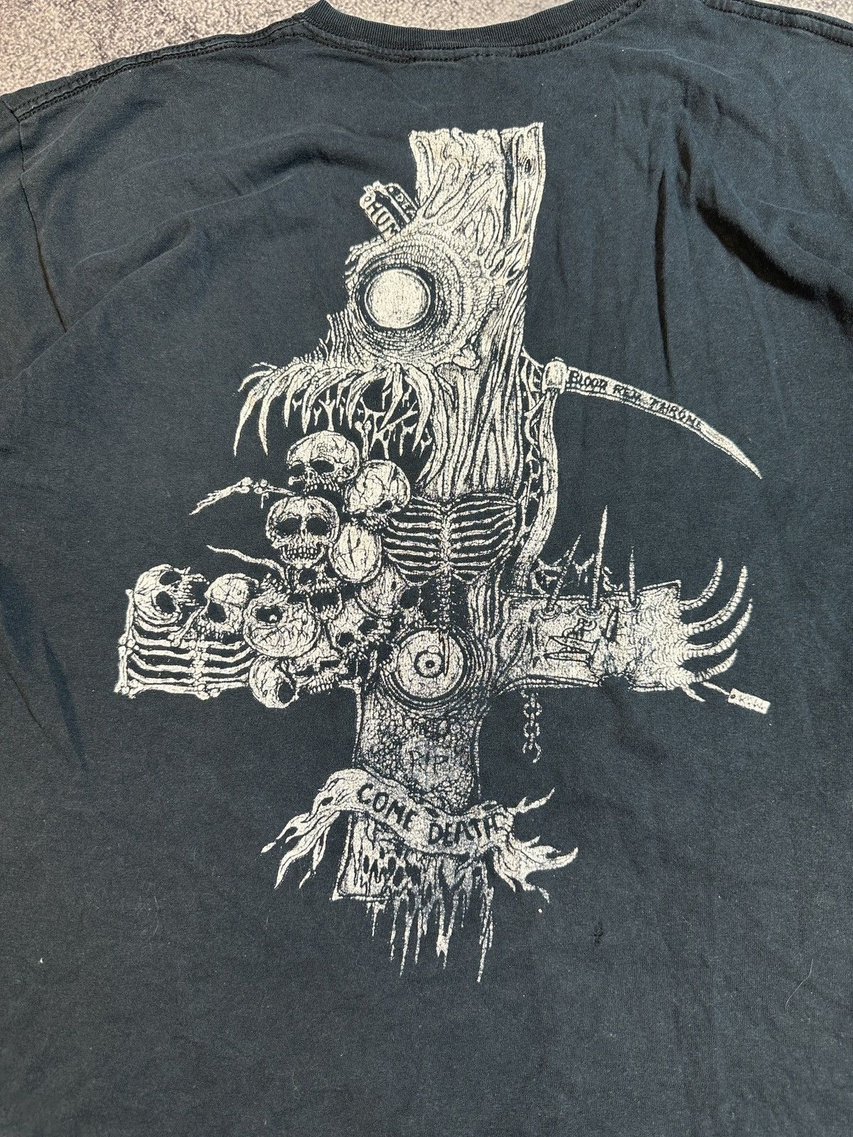 Band Tees Blood Red Throne Big logo T-shirt Bands Tees USA XL Vintage Size US XL / EU 56 / 4 - 5 Thumbnail