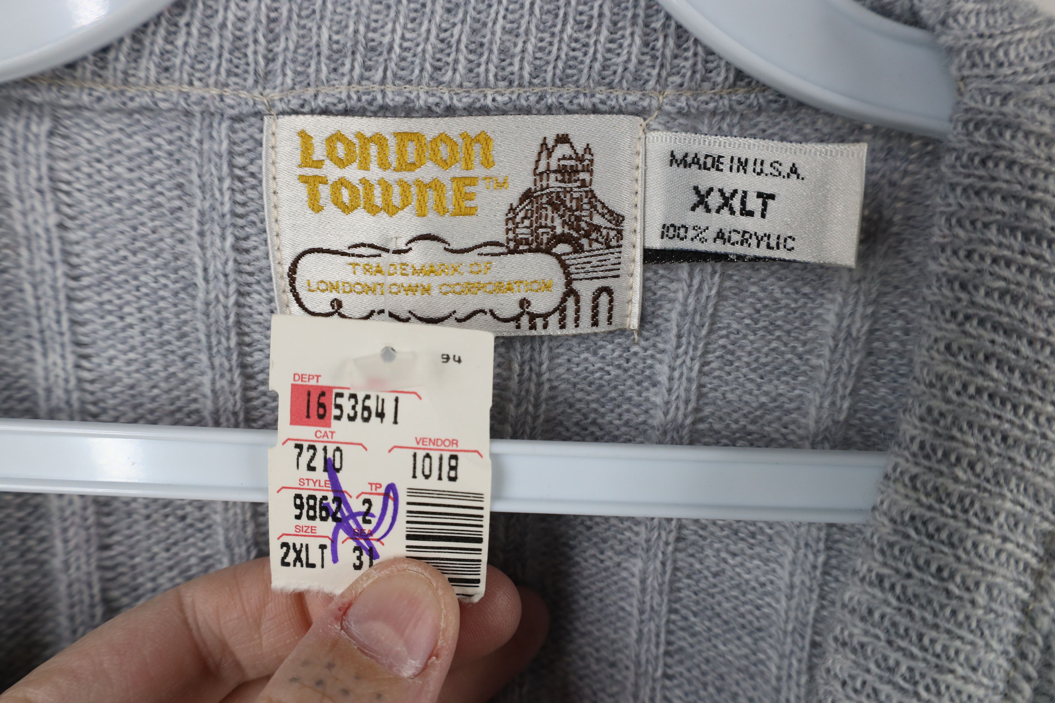 Vintage Deadstock Vintage 70s Streetwear Knit Sweater Vest Gray USA Size US XXL / EU 58 / 5 - 4 Thumbnail