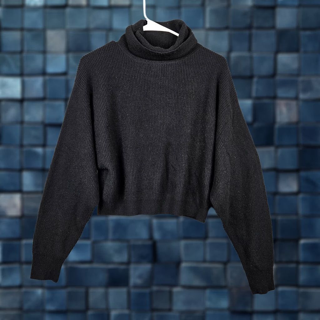 Vintage CRUSH Women's Black Turtleneck Pullover Cashmere Sweater Size 1 Regular Fit Knit All Seasons Casual Mens? Womens? Size XS / US 0-2 / IT 36-38 - 1 Thumbnail