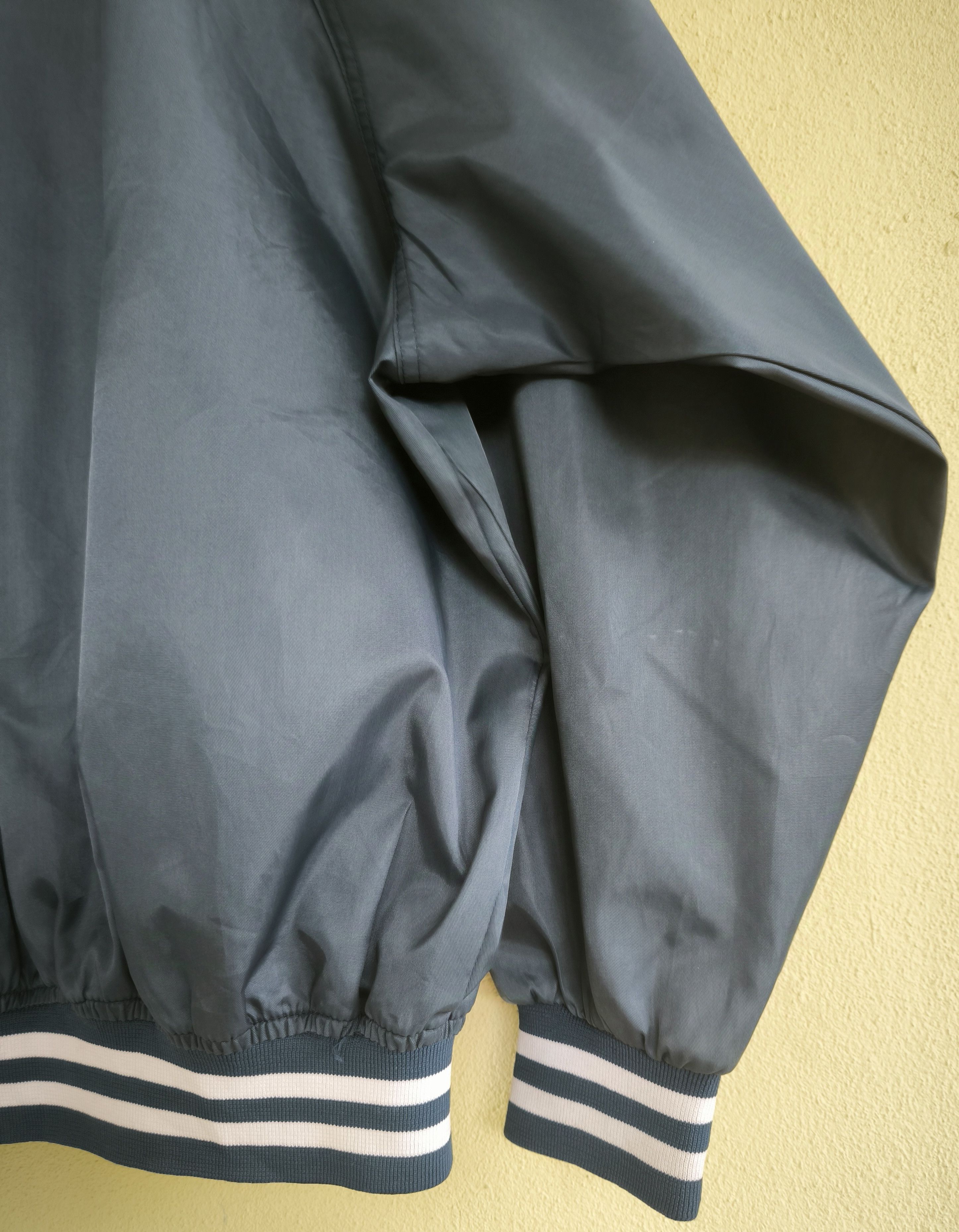 Japanese Brand SUNTORY BOSS COFFEE nylon bomber jacket Size US L / EU 52-54 / 3 - 7 Thumbnail