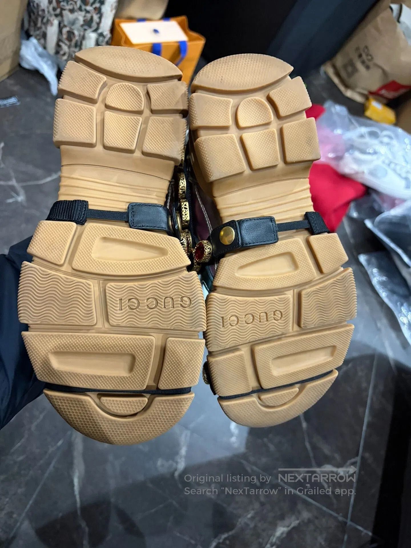 Gucci Gucci Flashtrek Low. Size US 5 / IT 35 - 5 Thumbnail