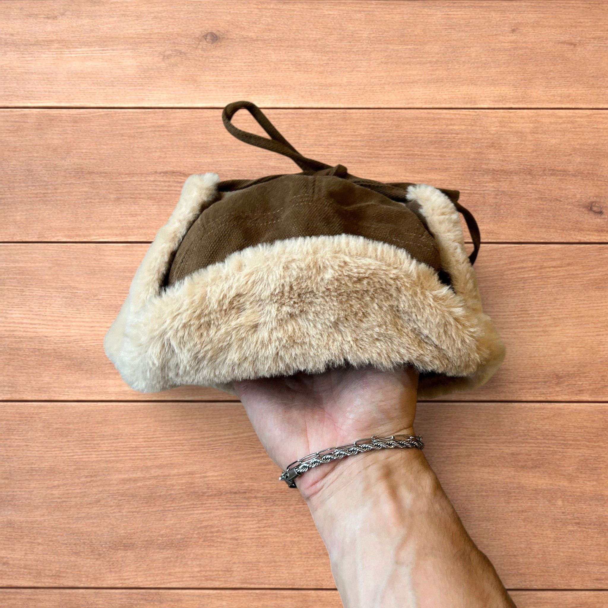 Japanese Brand Russian trapper ear flap hat in brown/beige colour way. Size ONE SIZE - 7 Thumbnail