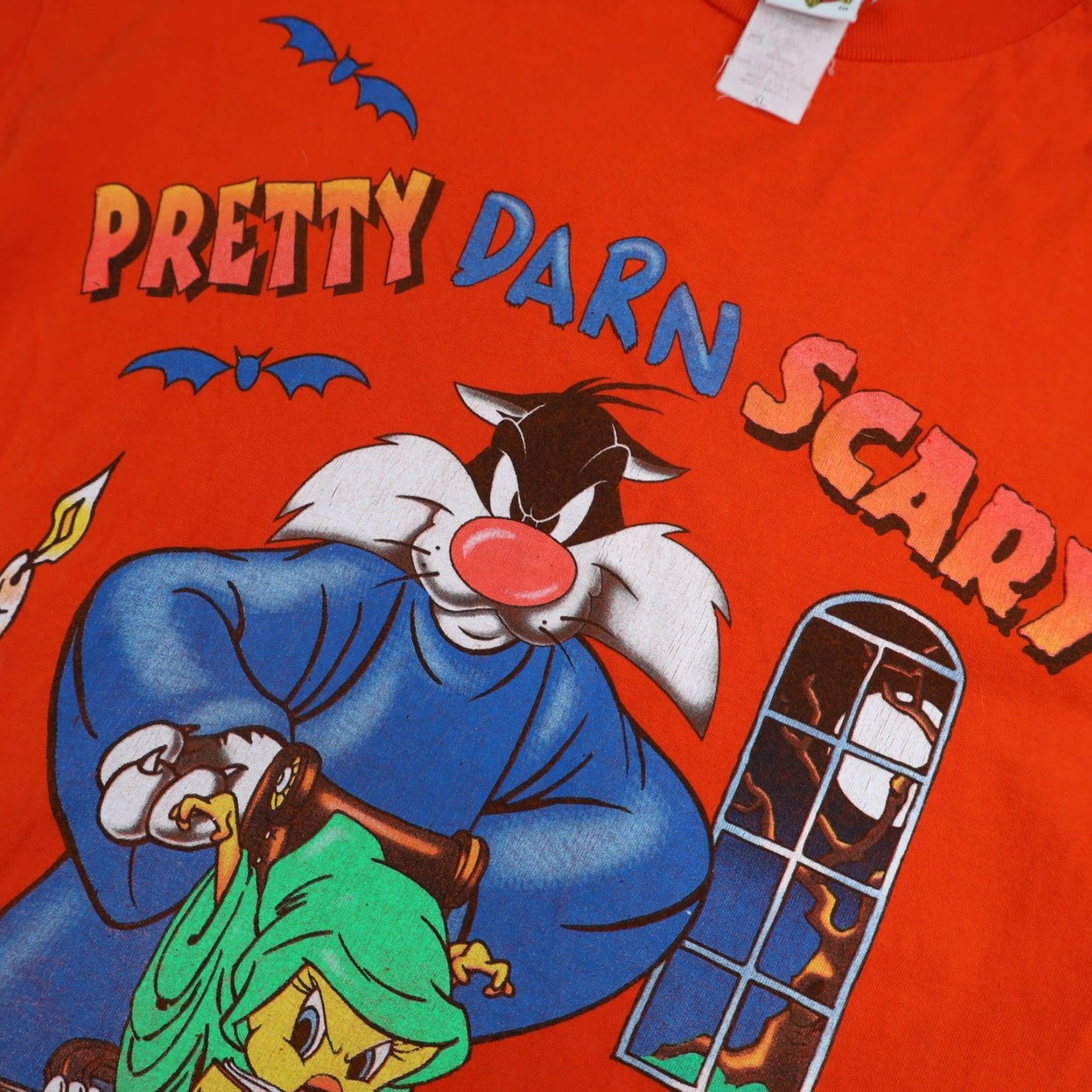 Vintage VINTAGE Looney Tunes Halloween Mens XL Graphic T Shirt Orange Size US XL / EU 56 / 4 - 4 Thumbnail
