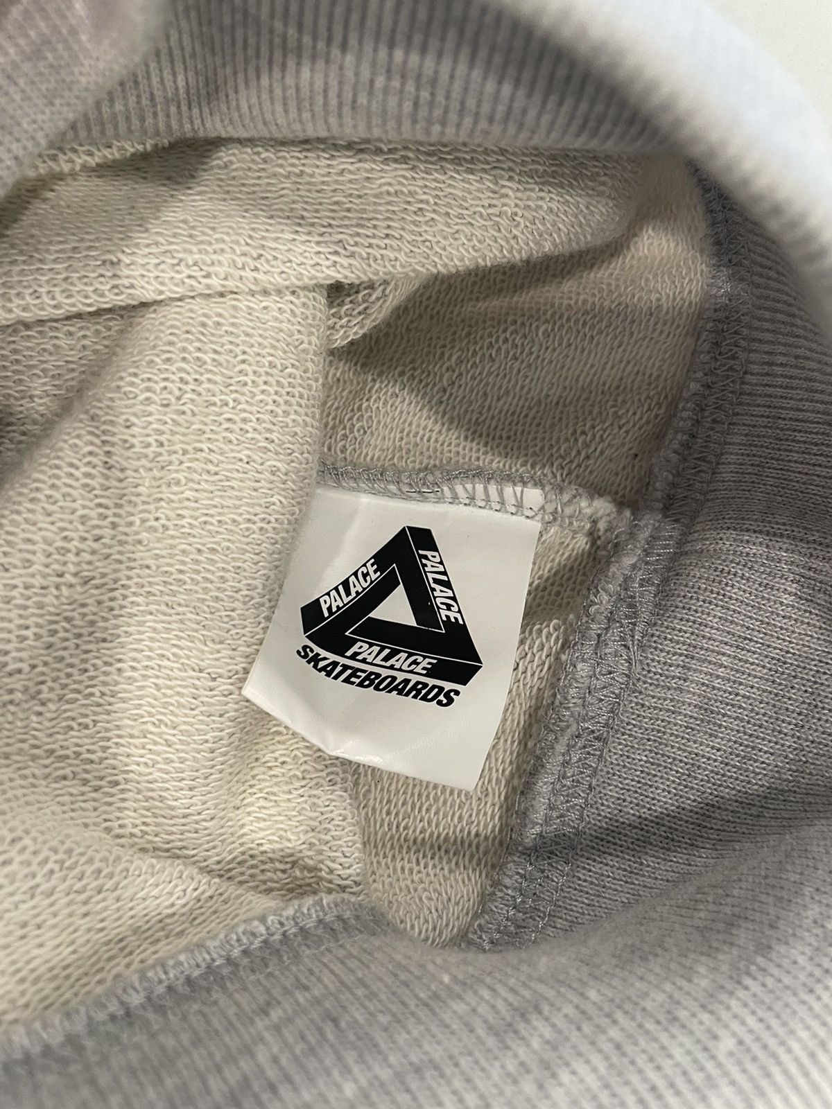 Palace Palace Surf Co. Crewneck Size US M / EU 48-50 / 2 - 5 Thumbnail