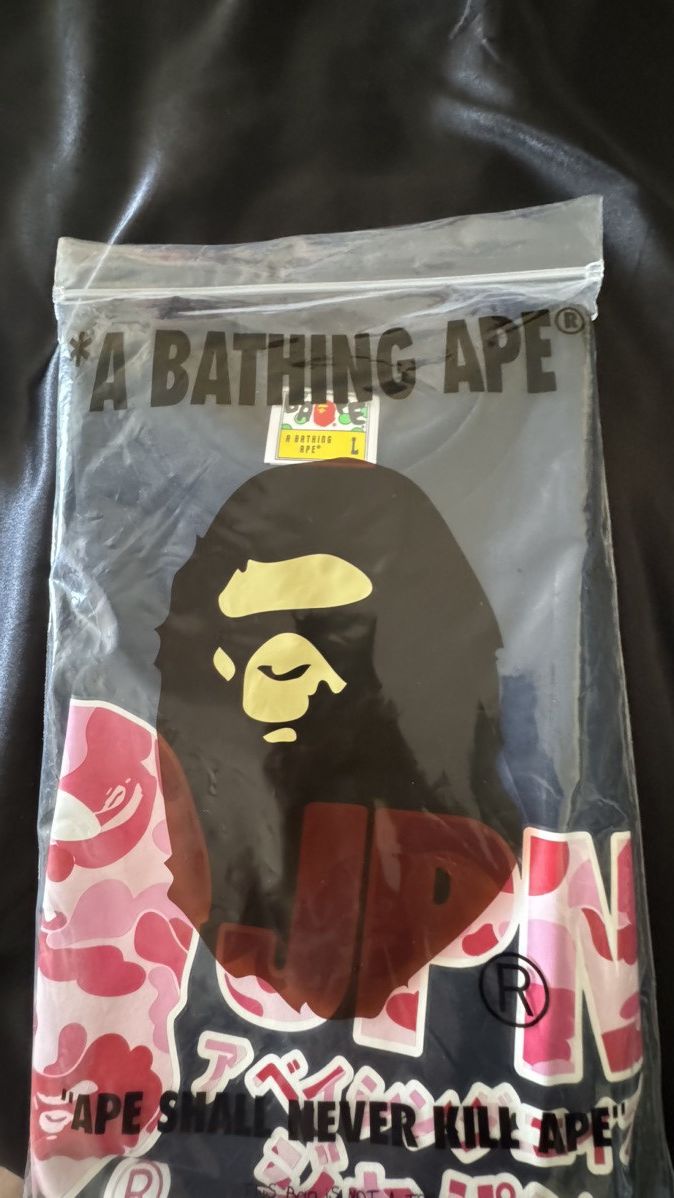 Bape Bape exclusive Size US L / EU 52-54 / 3 - 1 Thumbnail