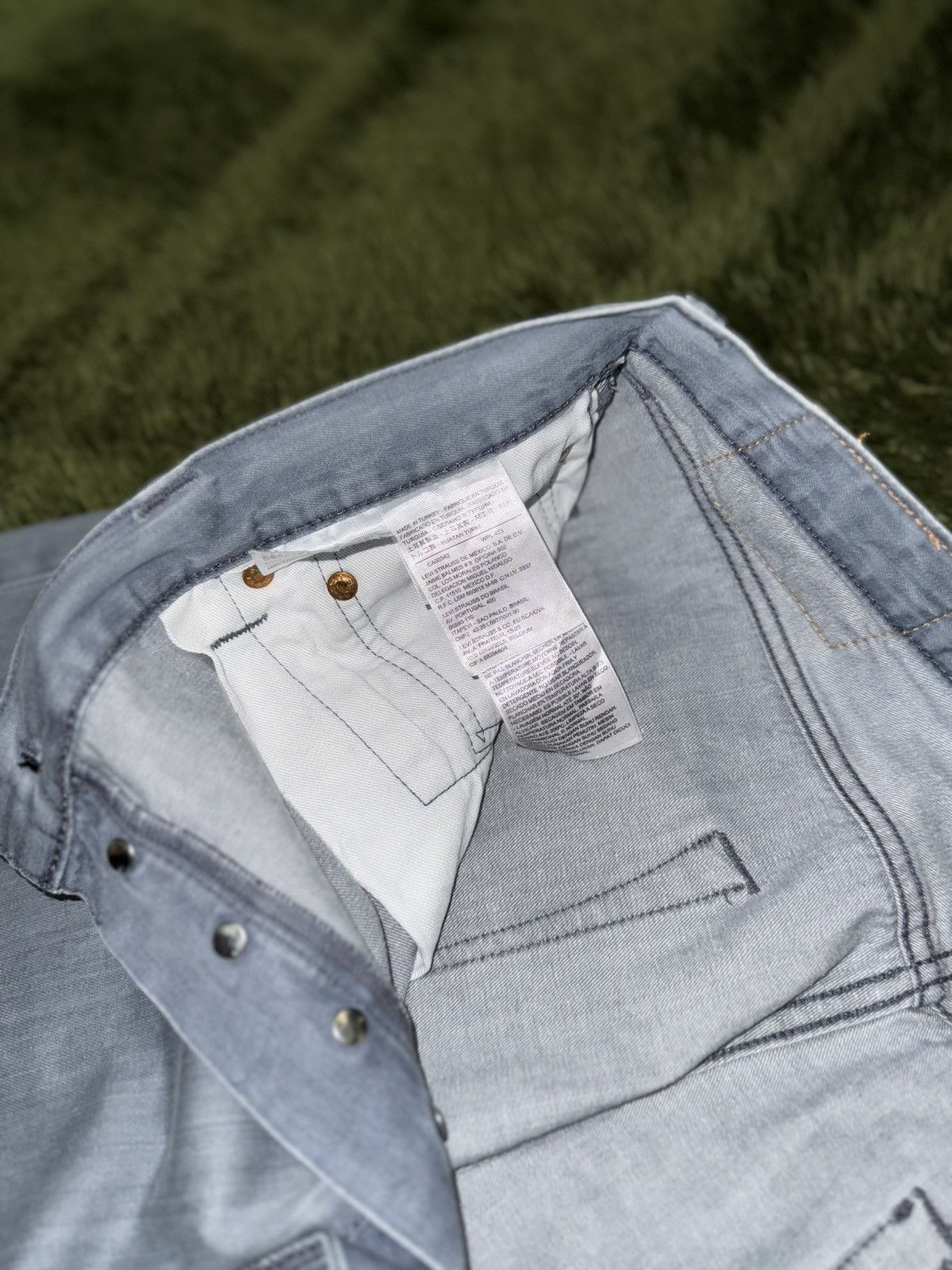 Levi's [W34/L34] Levi’s 501 Cotton Blend Leather Patch Denim Pants Size US 34 / EU 50 - 4 Thumbnail