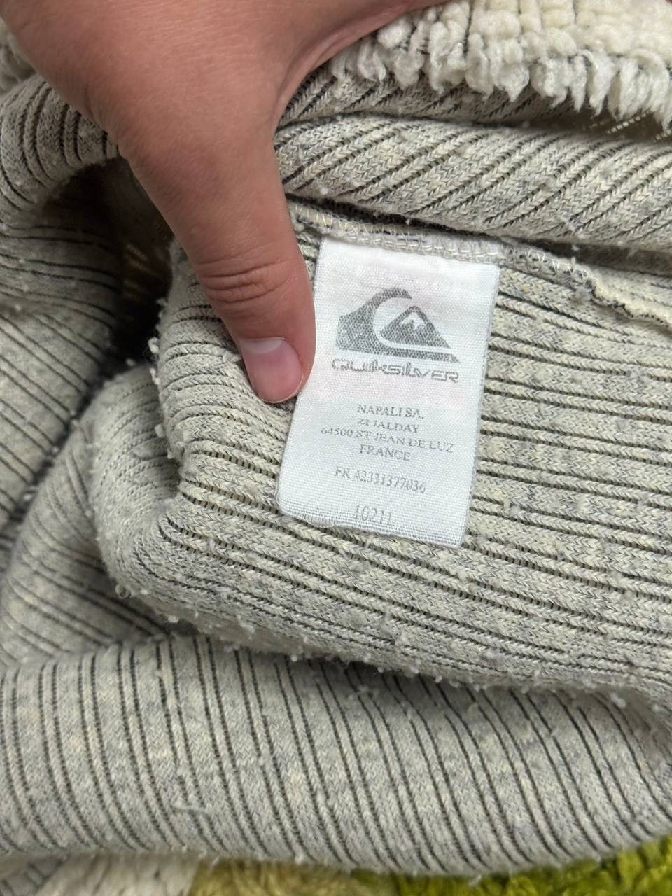 Quiksilver Rare 90s Quiksilver XL v-Neck Cream Sherpa Fleece Pulover Size US XL / EU 56 / 4 - 7 Thumbnail