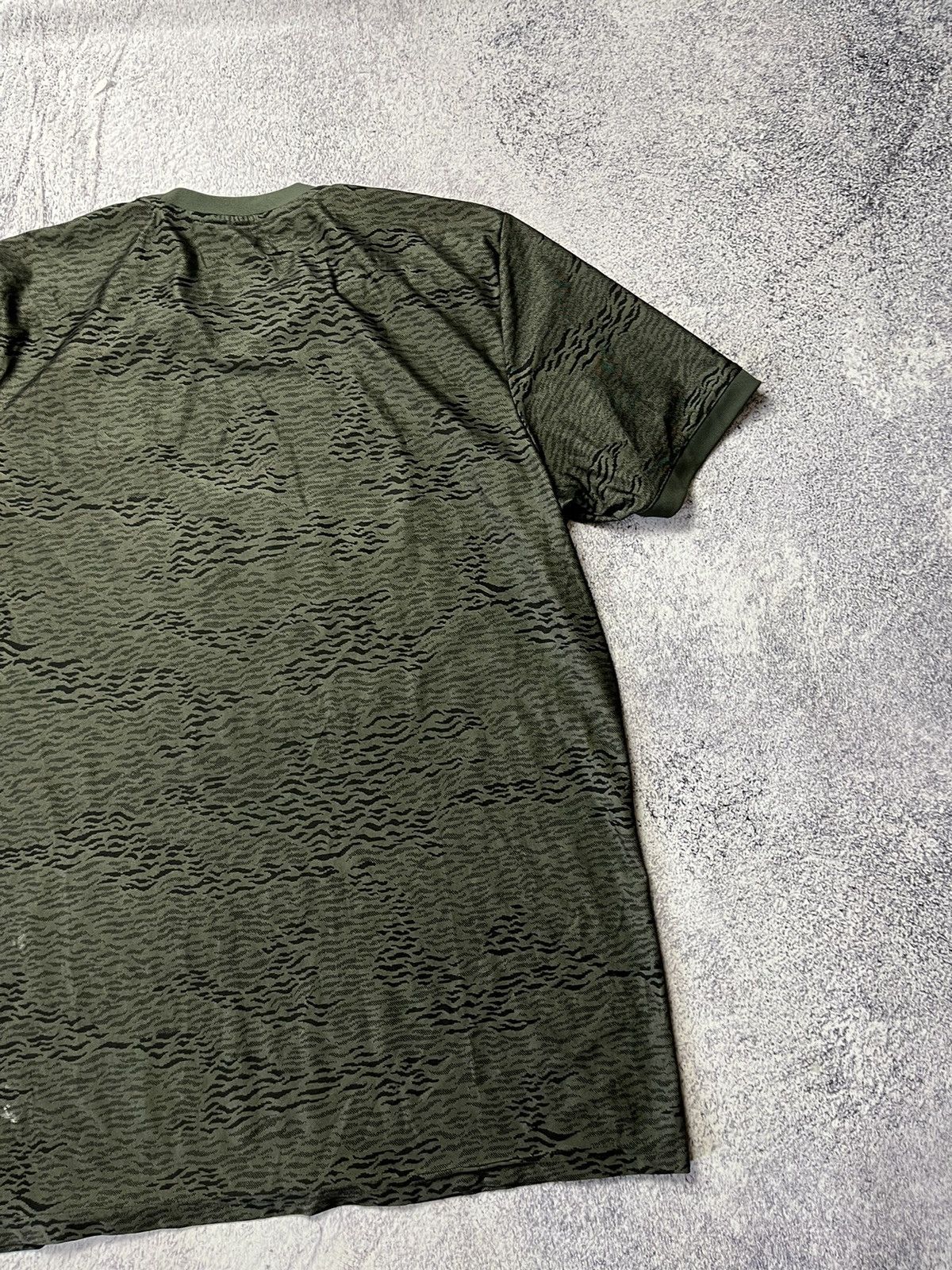 Adidas MANCHESTER UNITED 2020 2021 AWAY FOOTBALL SOCCER JERSEY Size US XL / EU 56 / 4 - 14 Thumbnail