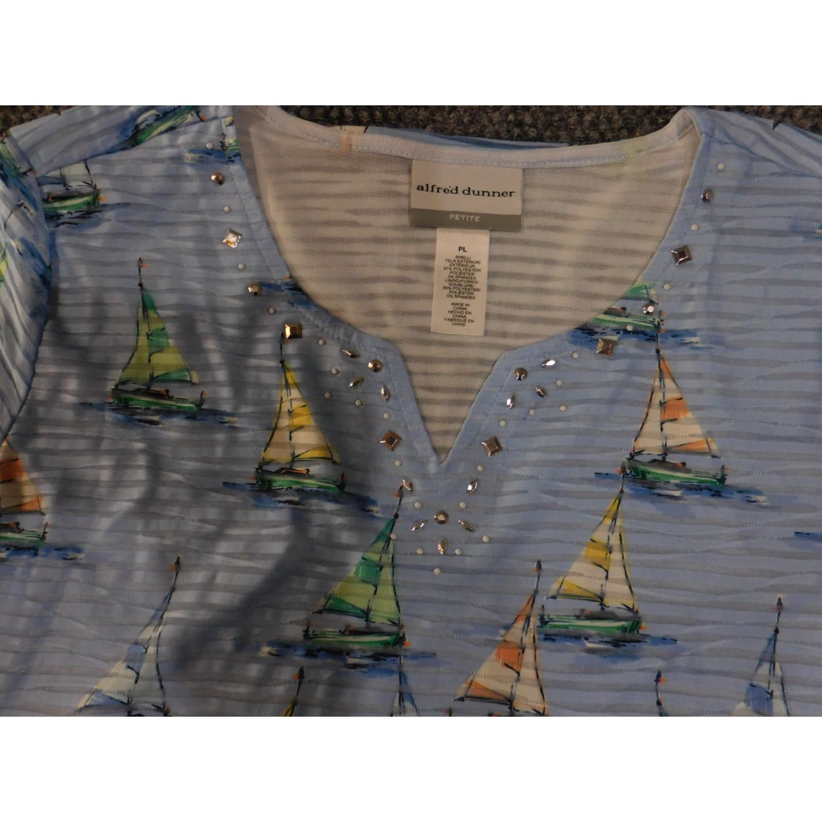 Vintage VINTAGE? No. Alfred Dunner Shirt Womens Petite Large Sailboat Print Embellished Nautical Top Size L / US 10 / IT 46 - 6 Thumbnail