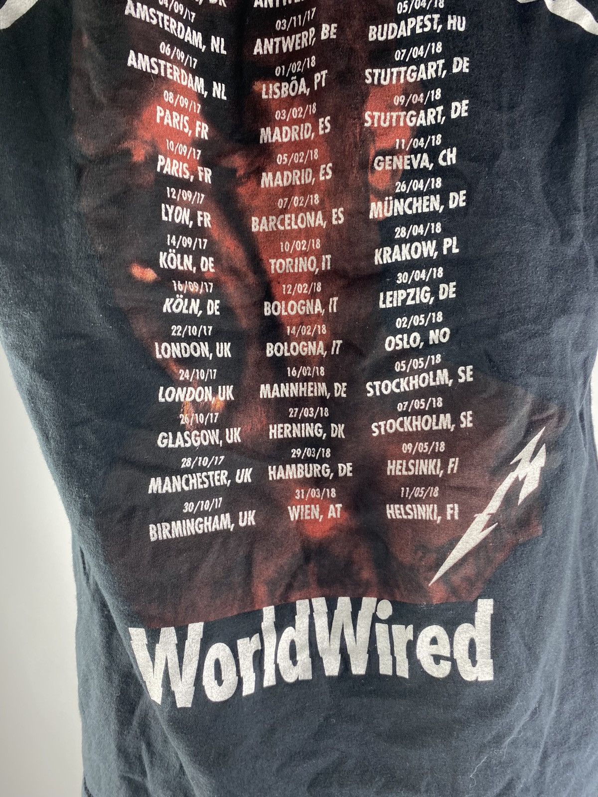 Band Tees × Vintage 2018 metallica hardwired worldwired shirt rare metal rock Size S / US 4 / IT 40 - 5 Thumbnail