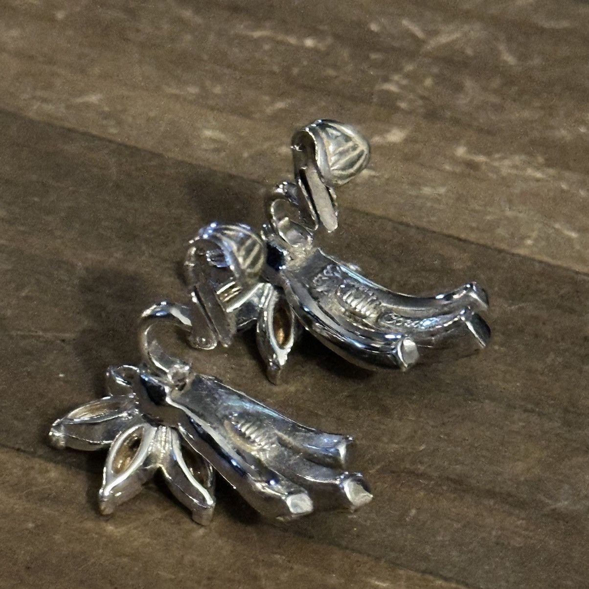 Vintage Vintage Coro clip on rhinestone flower earrings Size ONE SIZE - 5 Thumbnail