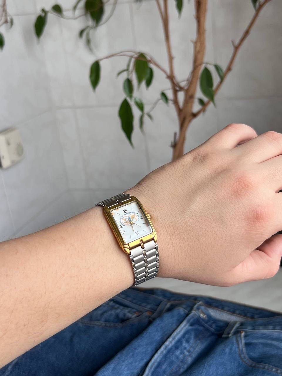 Japanese Brand × Vintage Vintage Japanese style futuristic Watch Rivol y2k tank watch Size ONE SIZE - 7 Thumbnail